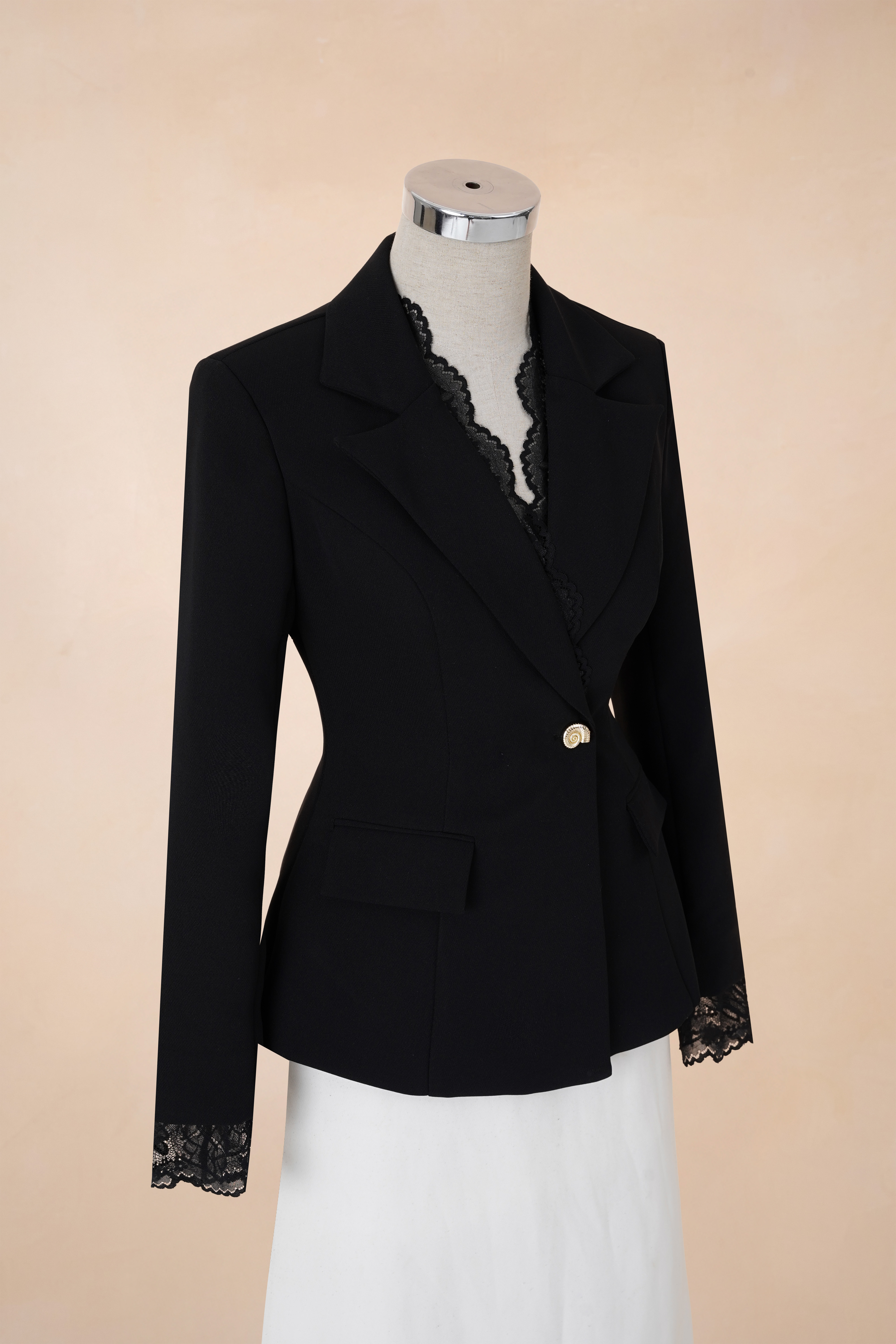 Áo Vest Phối Ren Nắp Túi_thumbnail_2