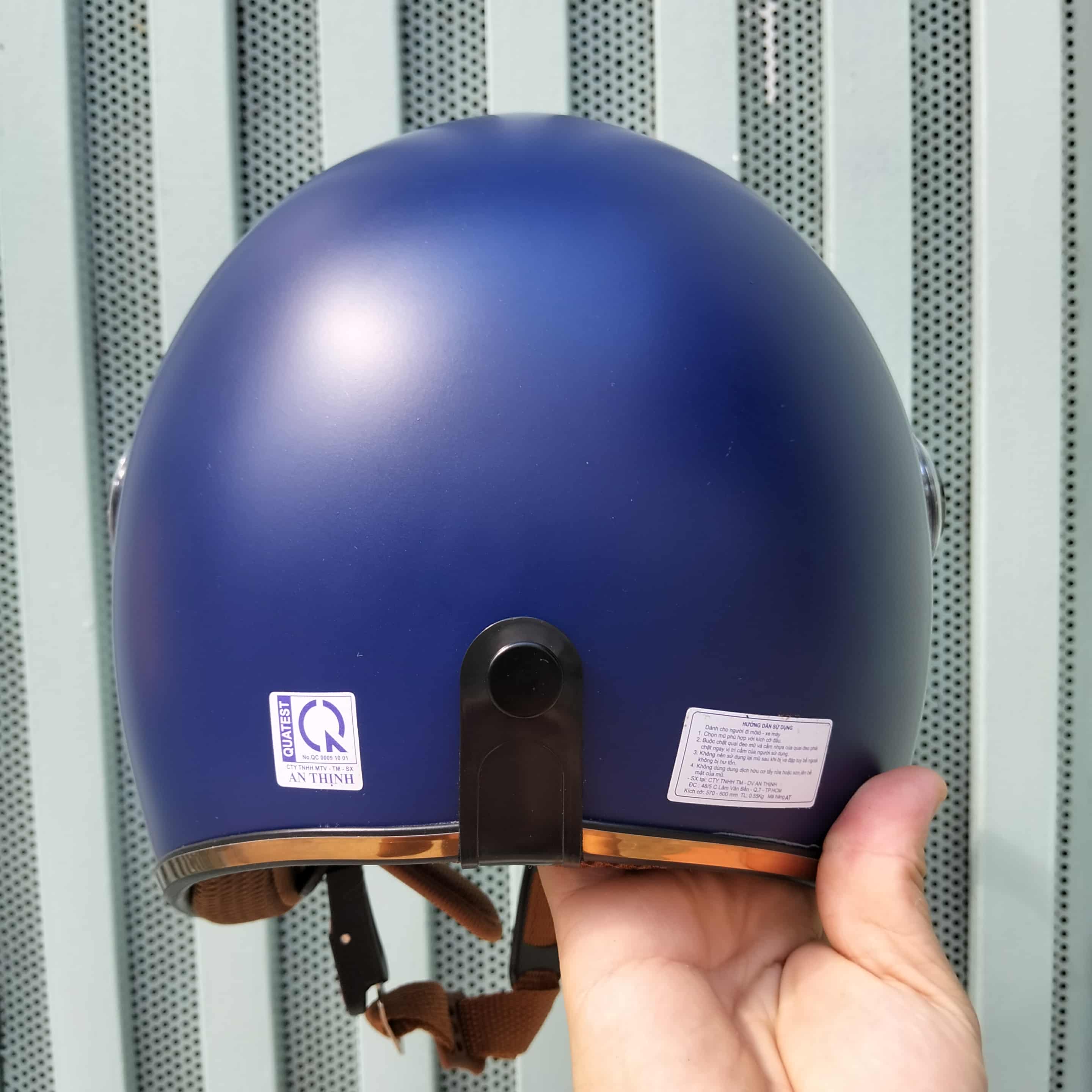 Nón bảo hiểm 3/4 kính dài Xanh Đen [ Hàng Mới Bị Trày ]