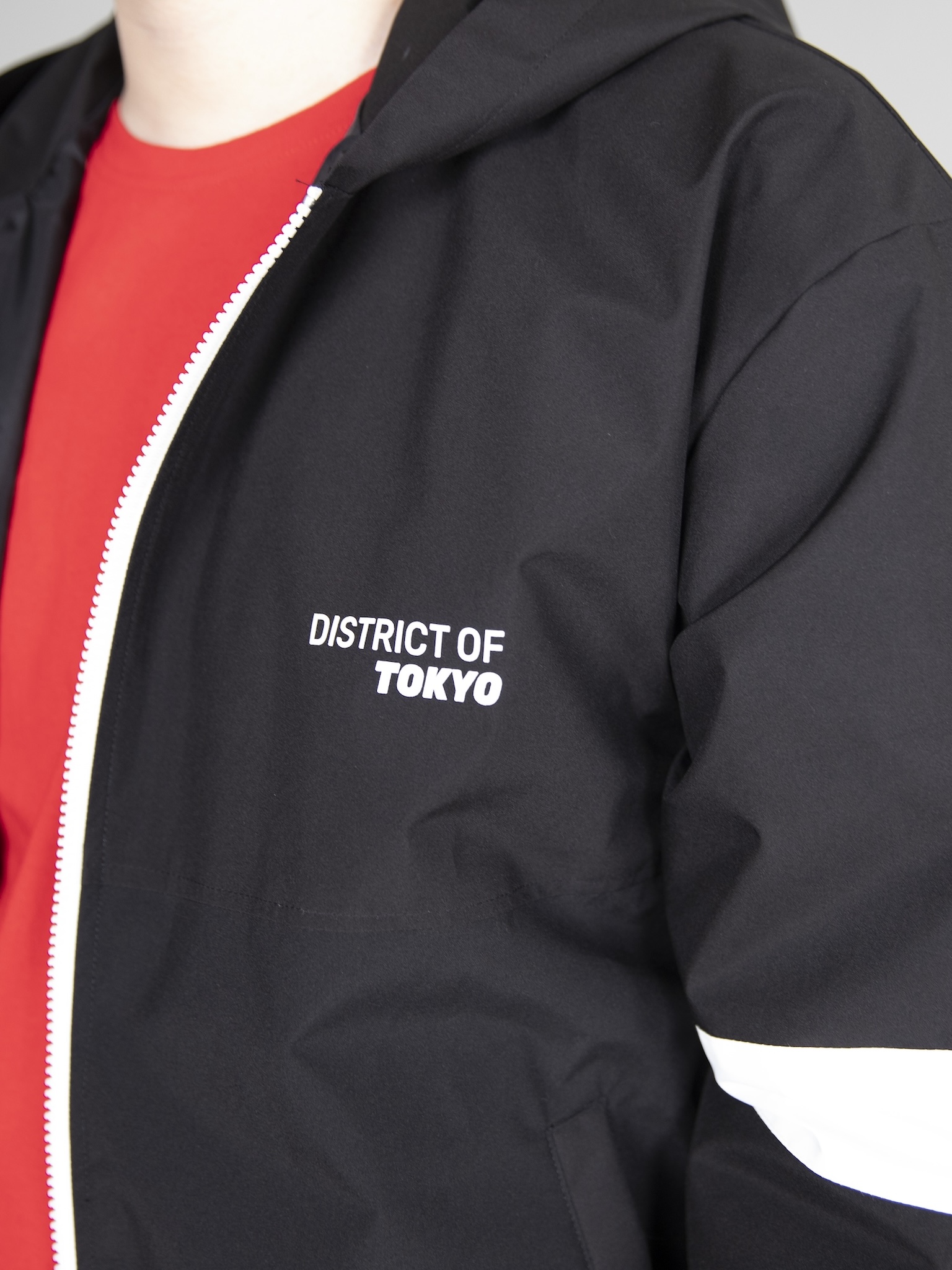 Áo khoác gió phối tay trắngin chữ TOKYO_thumbnail_4