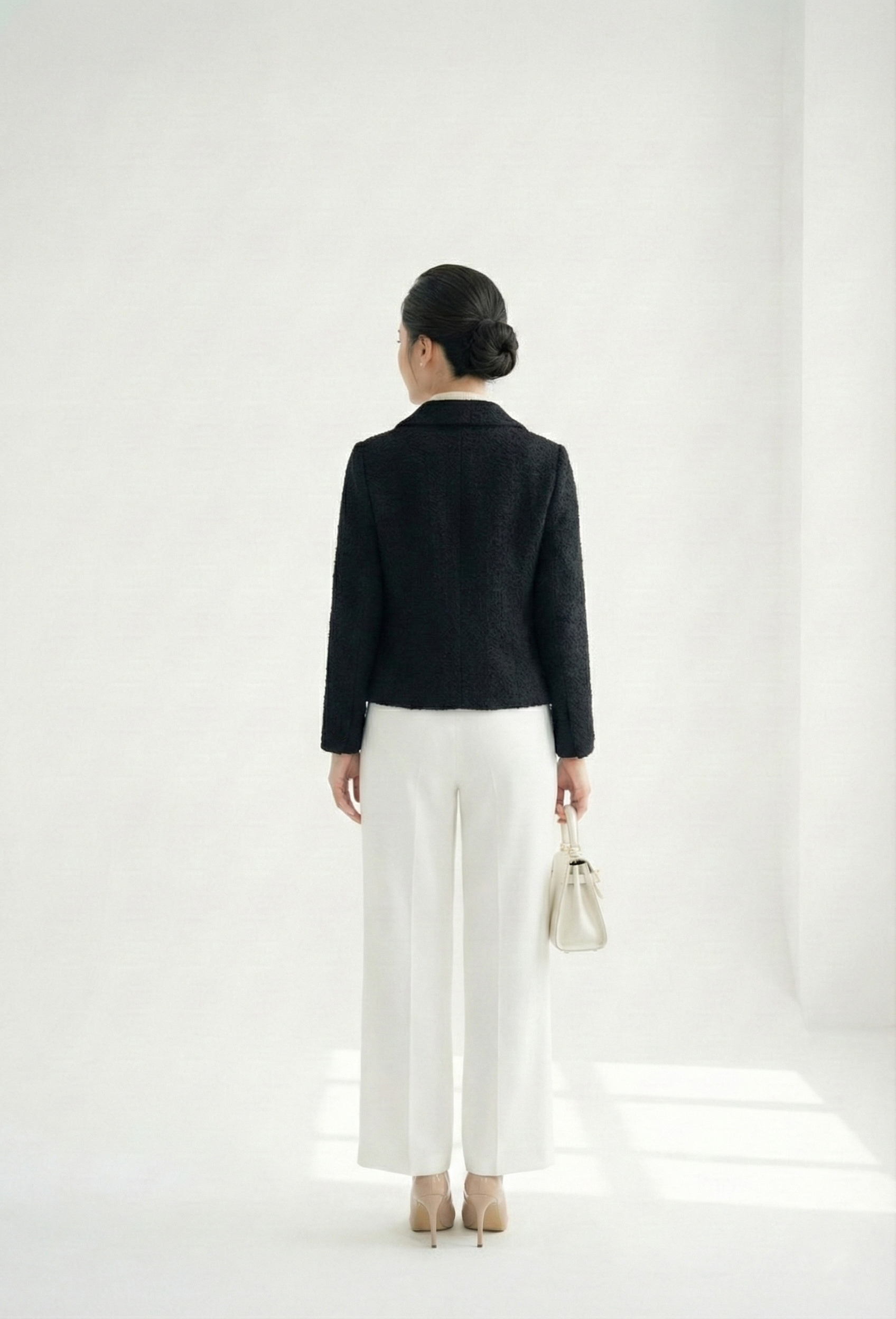 Áo khoác ngắn Suông Vải dạ xù Cổ bẻ Đính trang trí thủ công Dài dưới eo_thumbnail_2