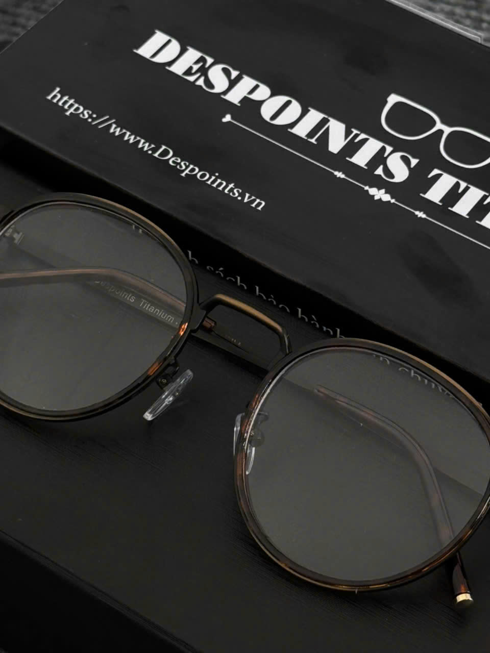 Despoints Titanium Model DP77 Vintage_thumbnail_17