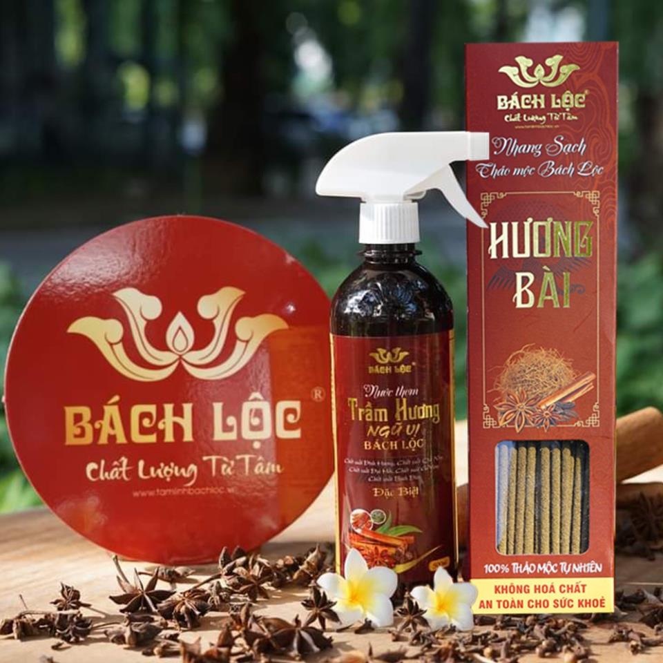 Nước lau ban thờ đồ thờ cúng Nước thơm Trầm hương ngũ vị Bách lộc sạch thơm khử mùi tẩy uế 500ml_thumbnail_1