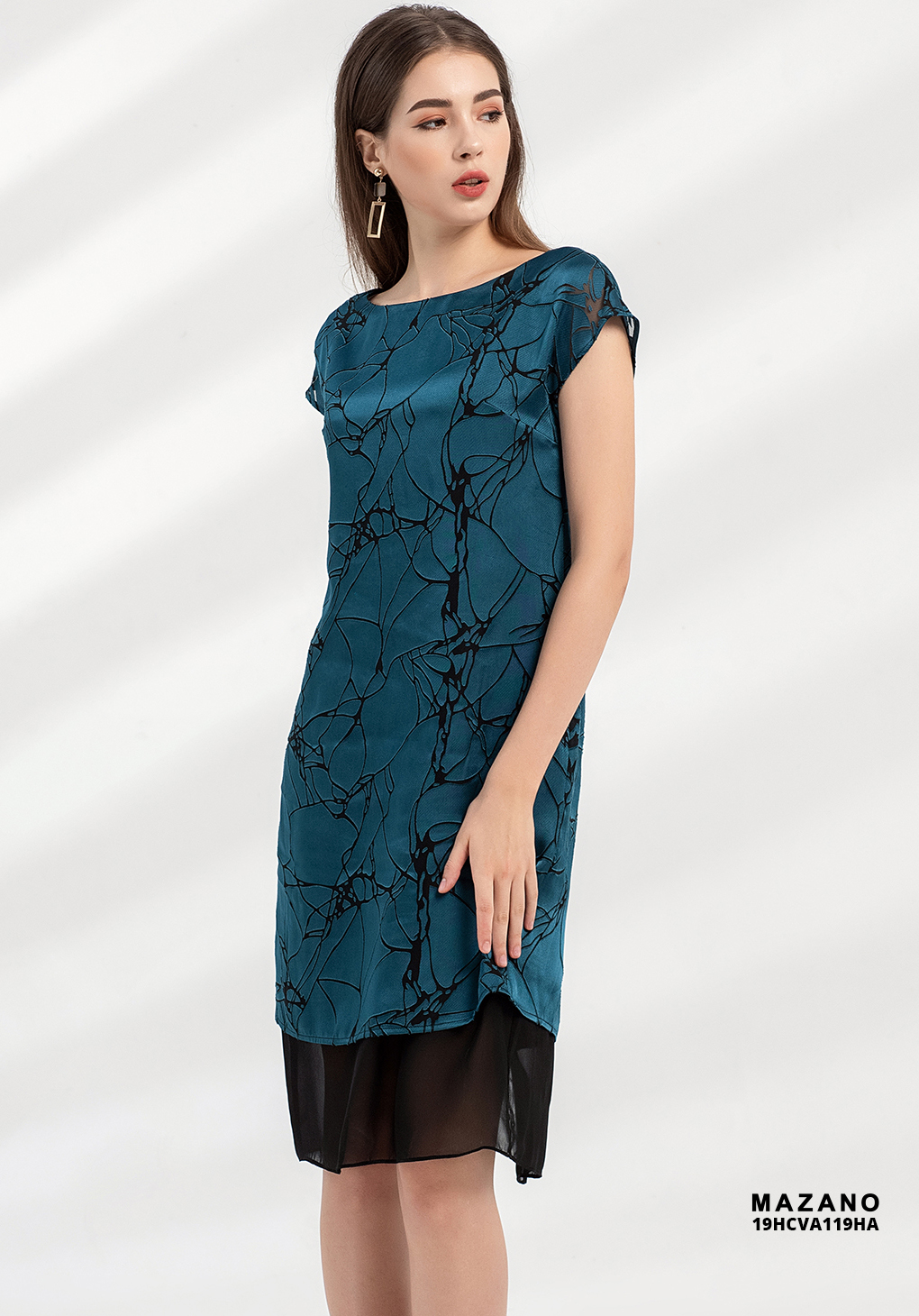 Đầm xanh viền phối cách điệu_thumbnail_4