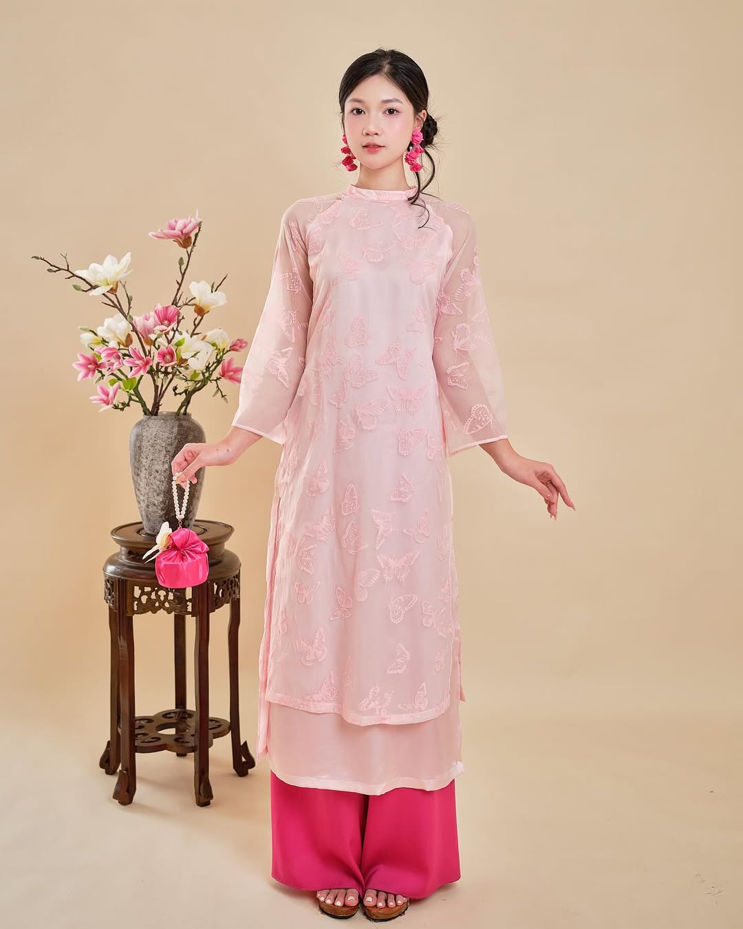 Áo dài Hồng Điệp