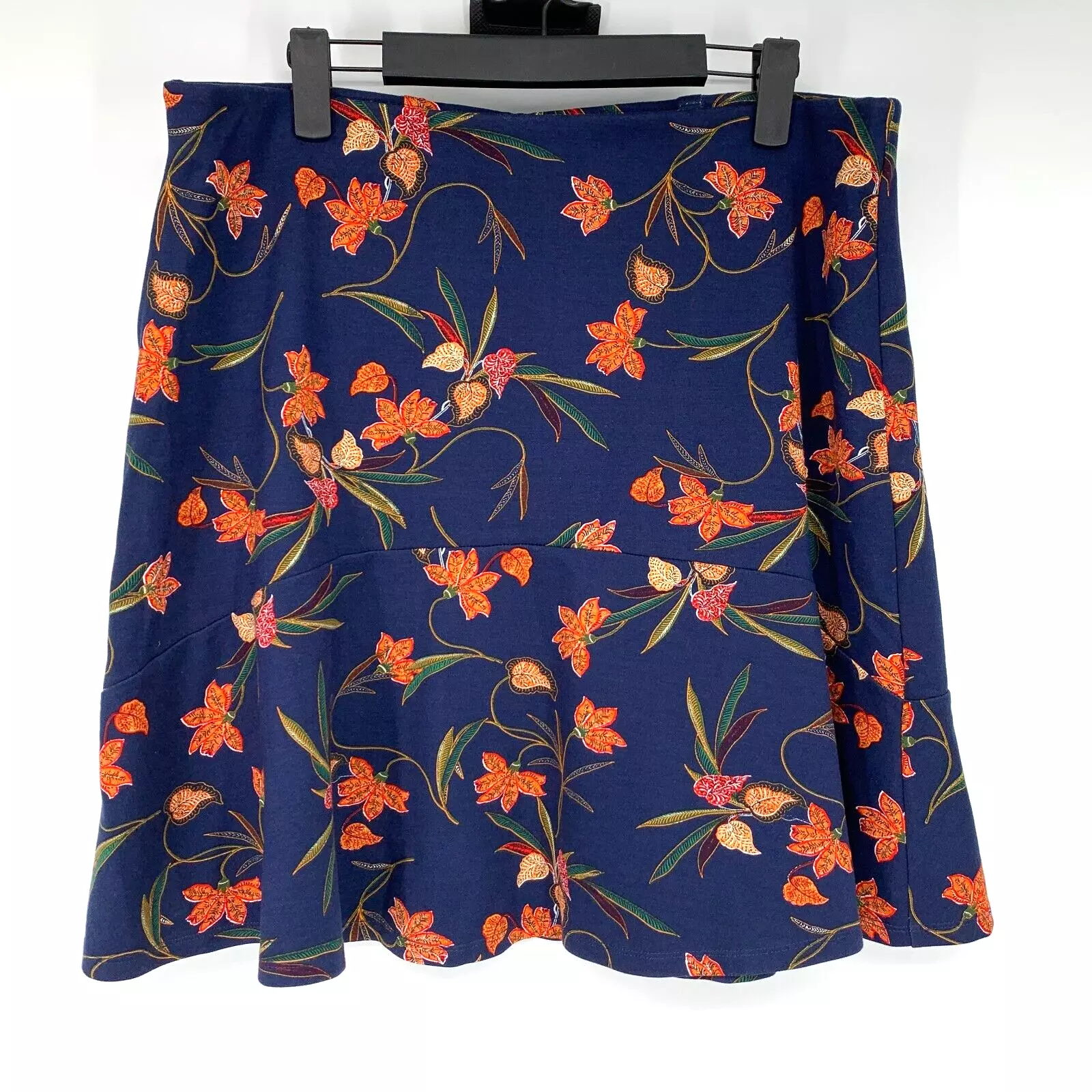 V105 - Chân váy Loft_thumbnail_3