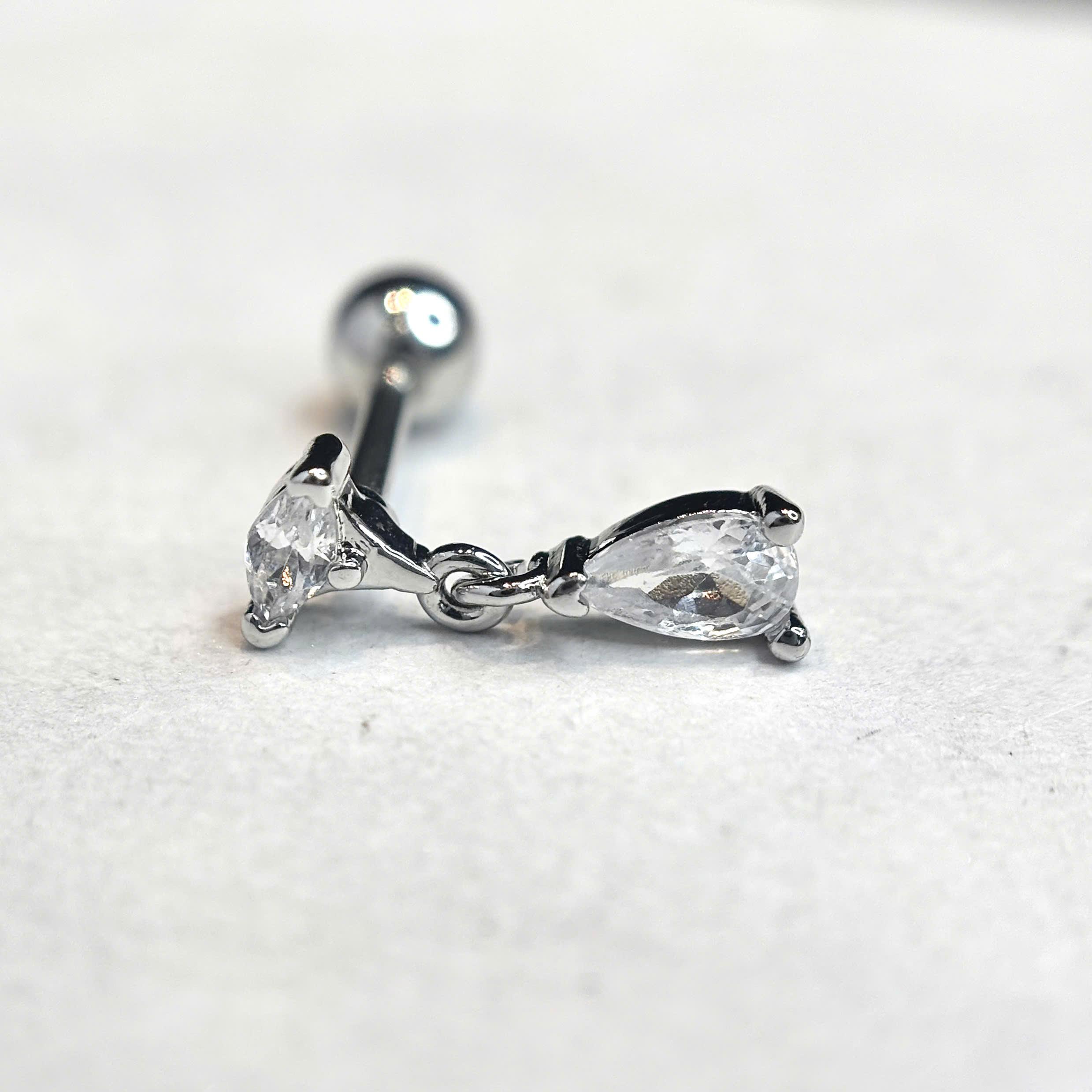 Khuyên kiểu pha lê rơi giọt nước đít dẹt