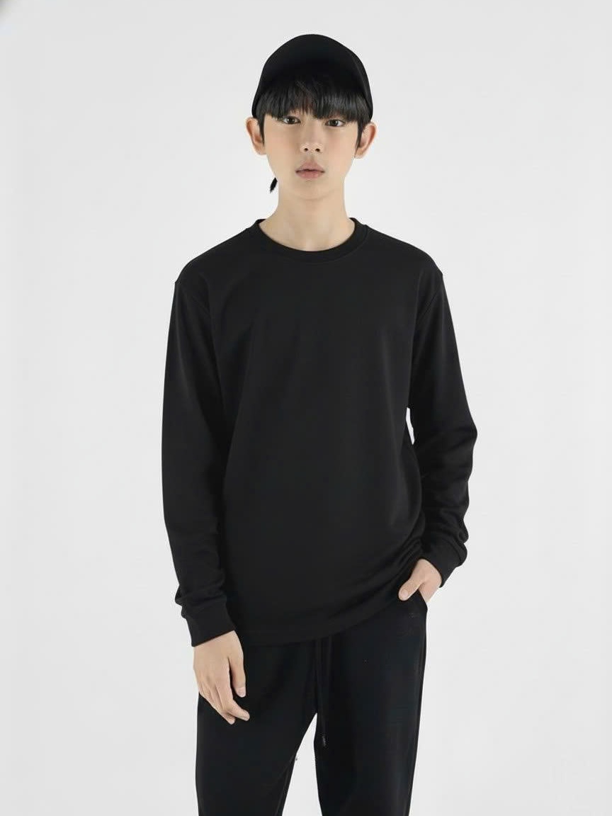 Áo giữ nhiệt bé trai màu đen có lớp lót lông mỏng