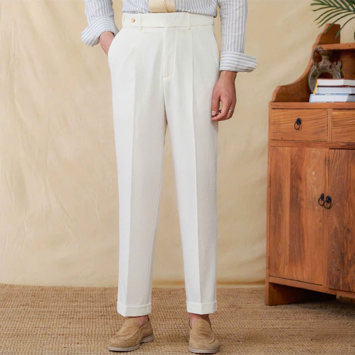 Seersucker Elastic-Waist Trousers Season 2_thumbnail_9