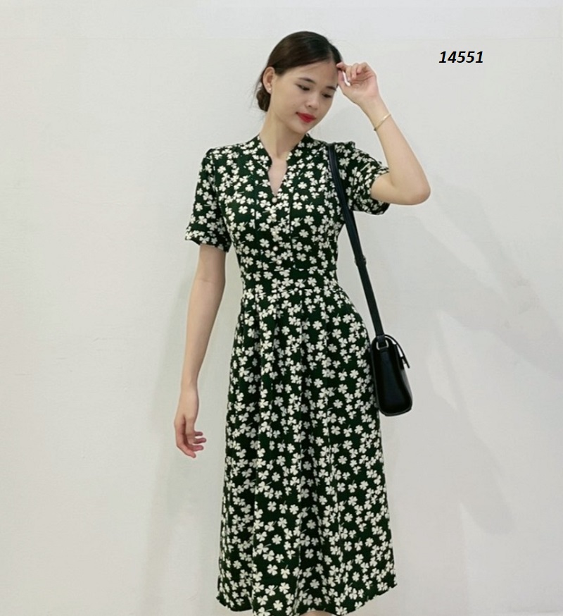 14551-Đầm xòe A họa tiết cỏ  ba lá  xanh rêu (lụa mango)_thumbnail_1
