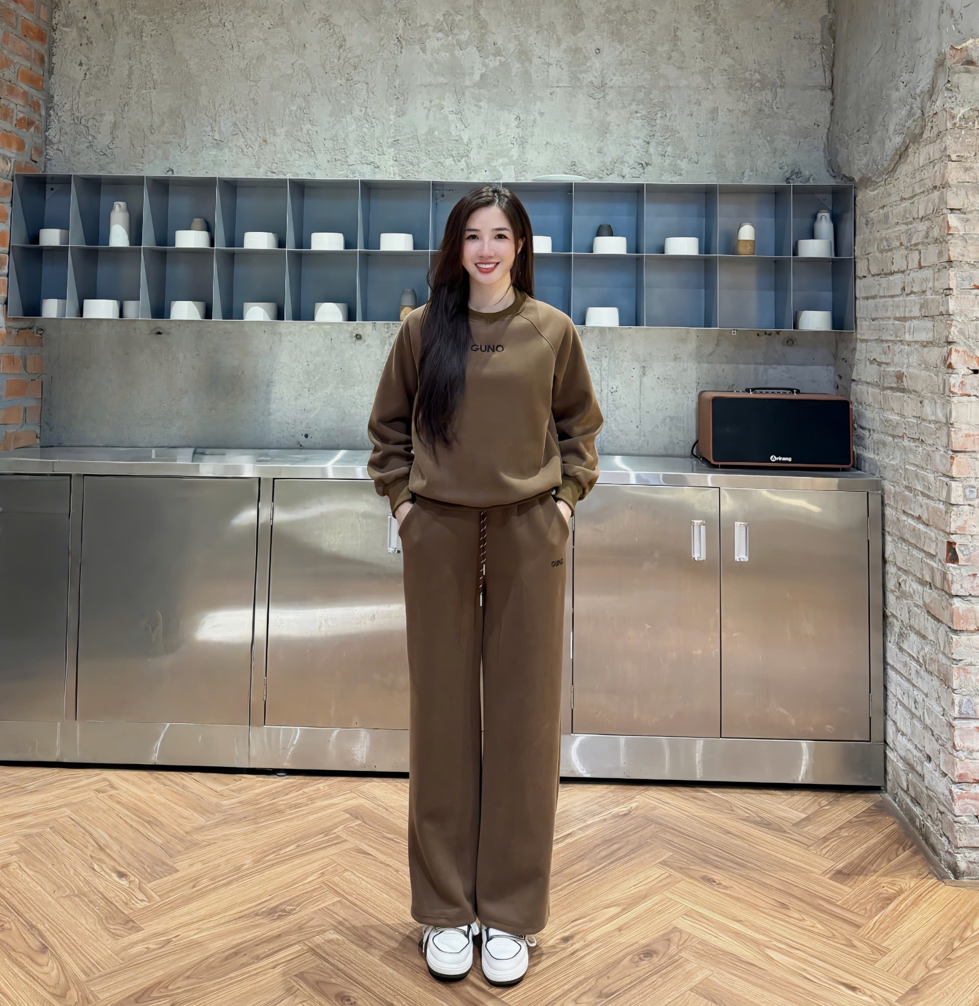 25BG127-Bộ quần áo nỉ nữ GUNO quần suông basic BMW2 010326_thumbnail_1