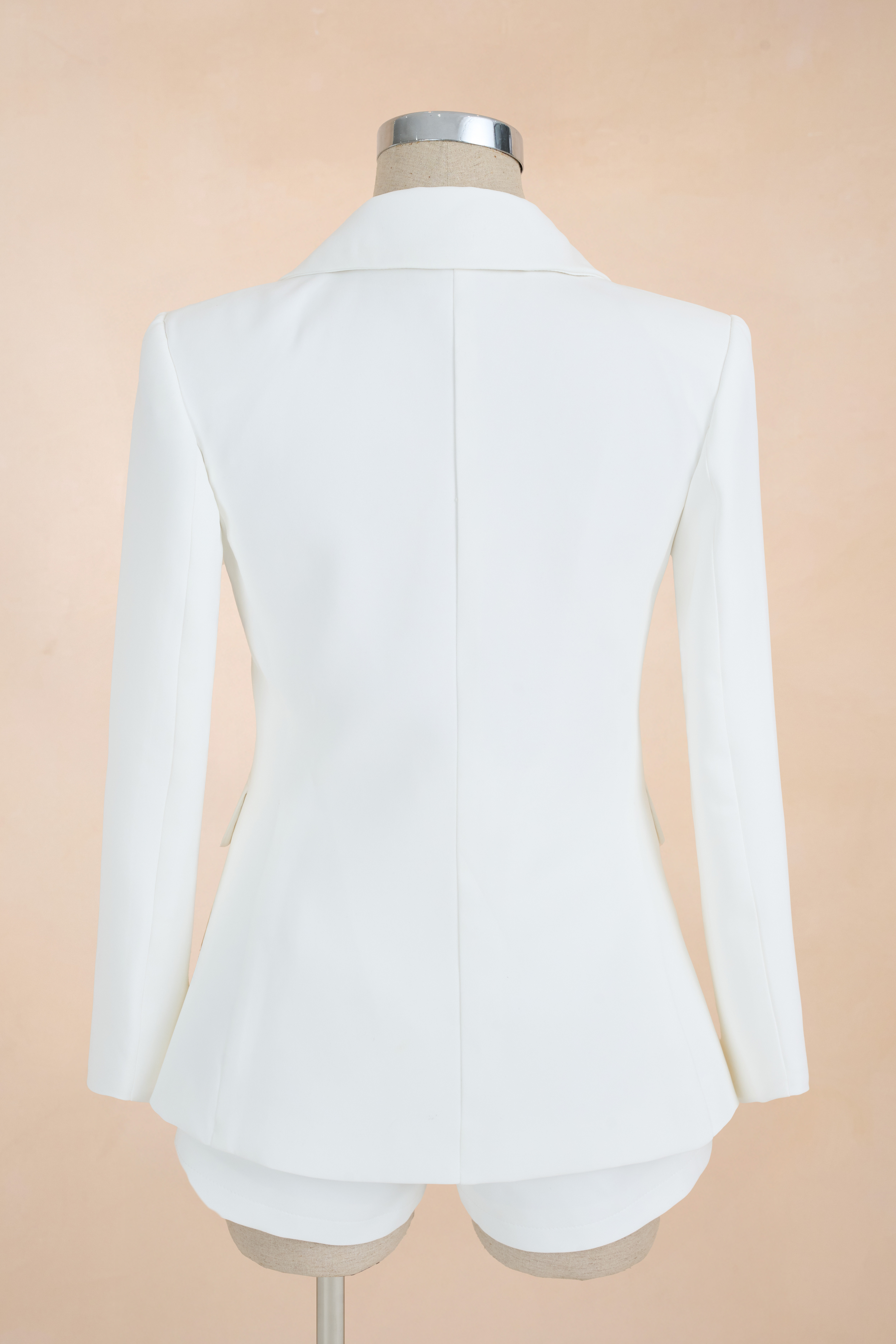 Áo Vest Tay Dài Nắp Túi