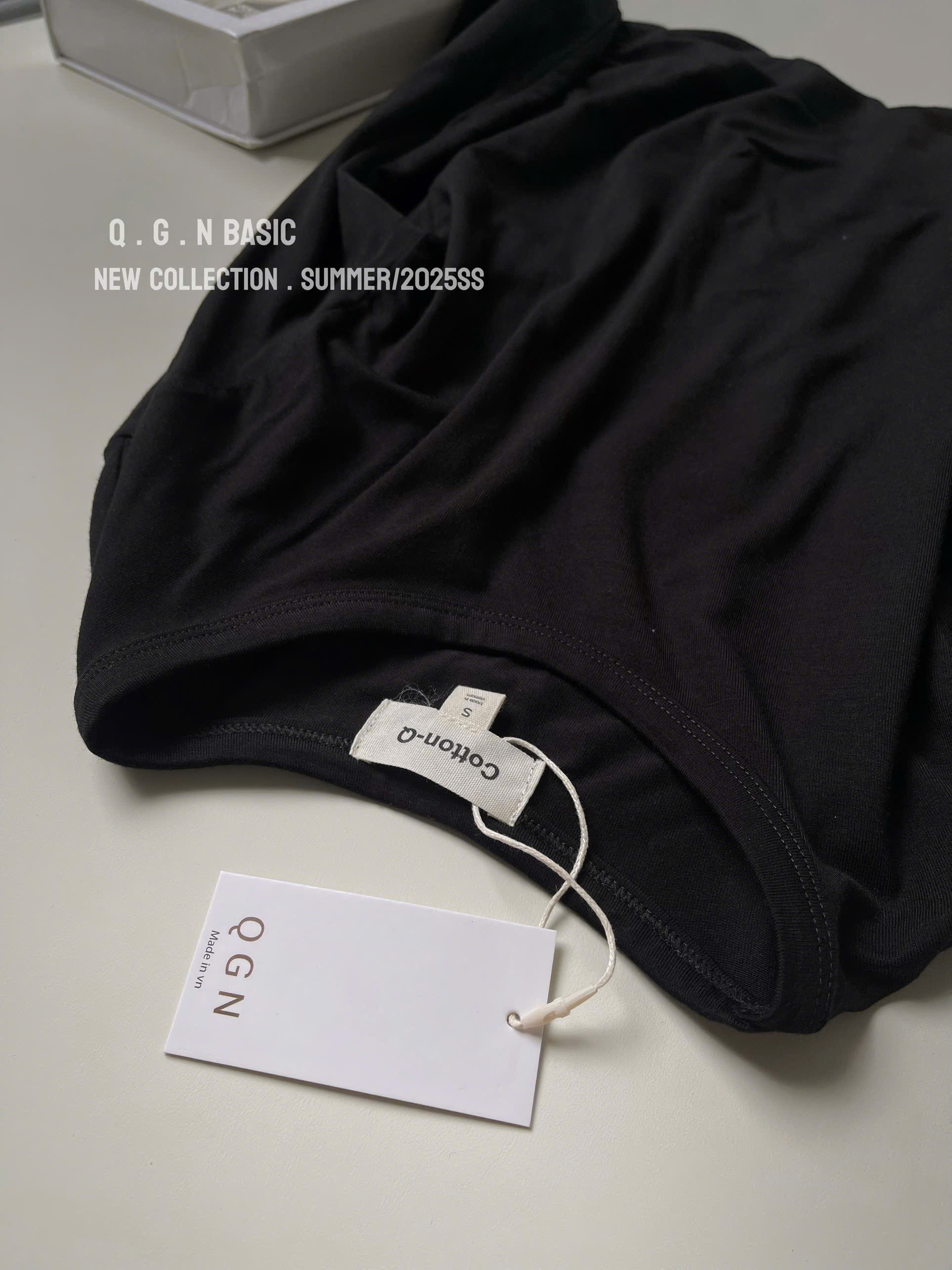 Áo đen ôm tay dài Cotton-Q_thumbnail_2