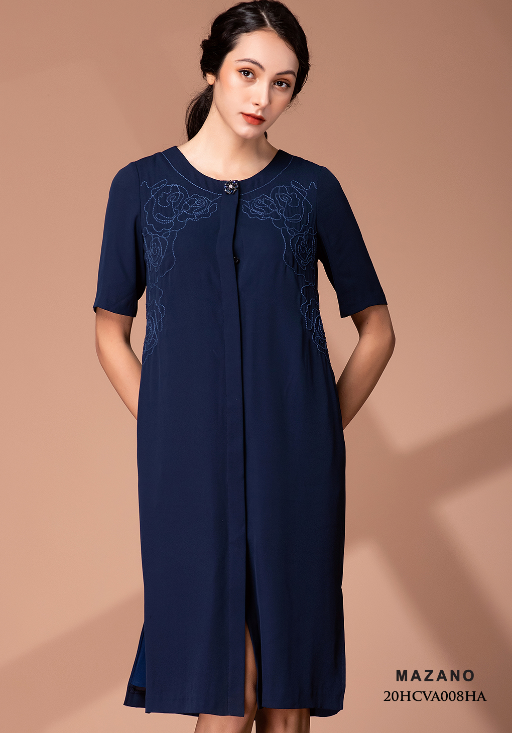 Đầm xanh than cổ tròn thêu hoa_thumbnail_3