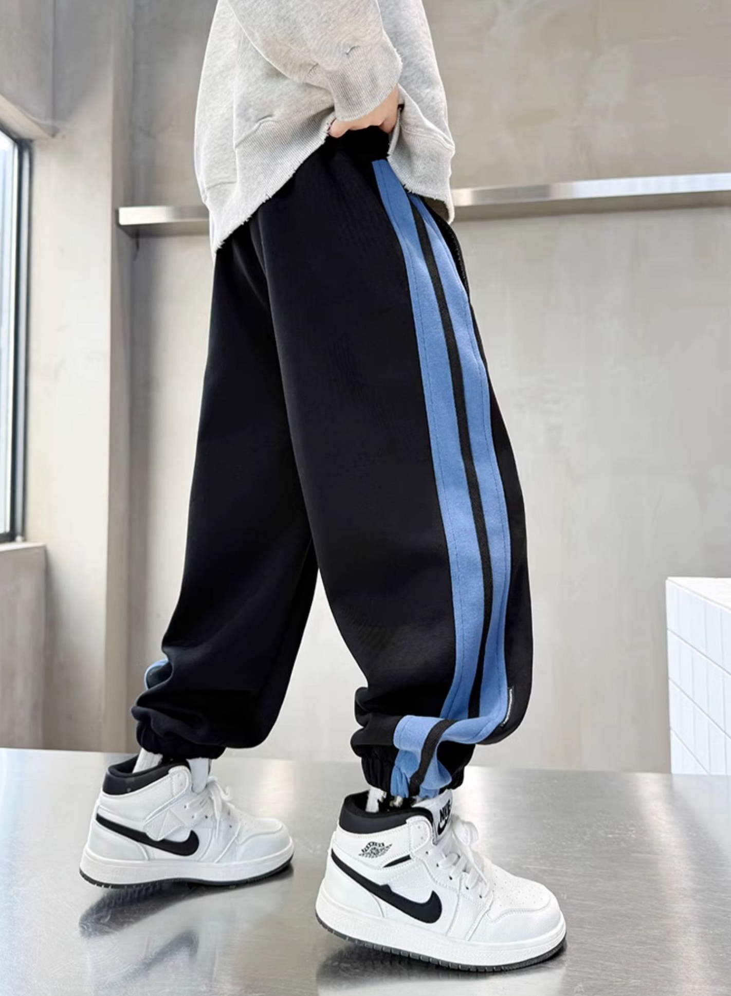 Quần nỉ bé trai QD25008_thumbnail_11