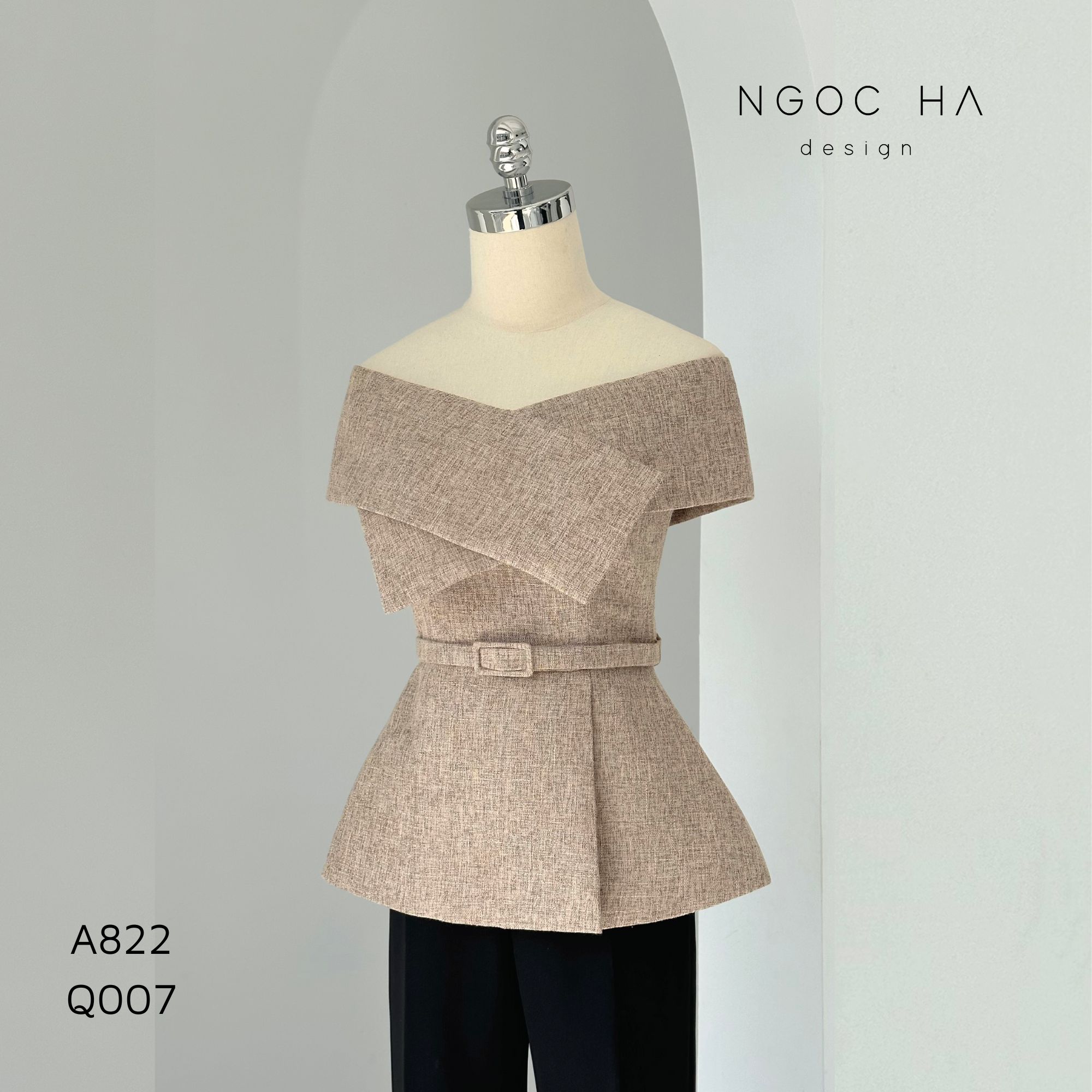 Alva Top_ Áo chéo Vai Kèm Đai Màu Be A822_thumbnail_3