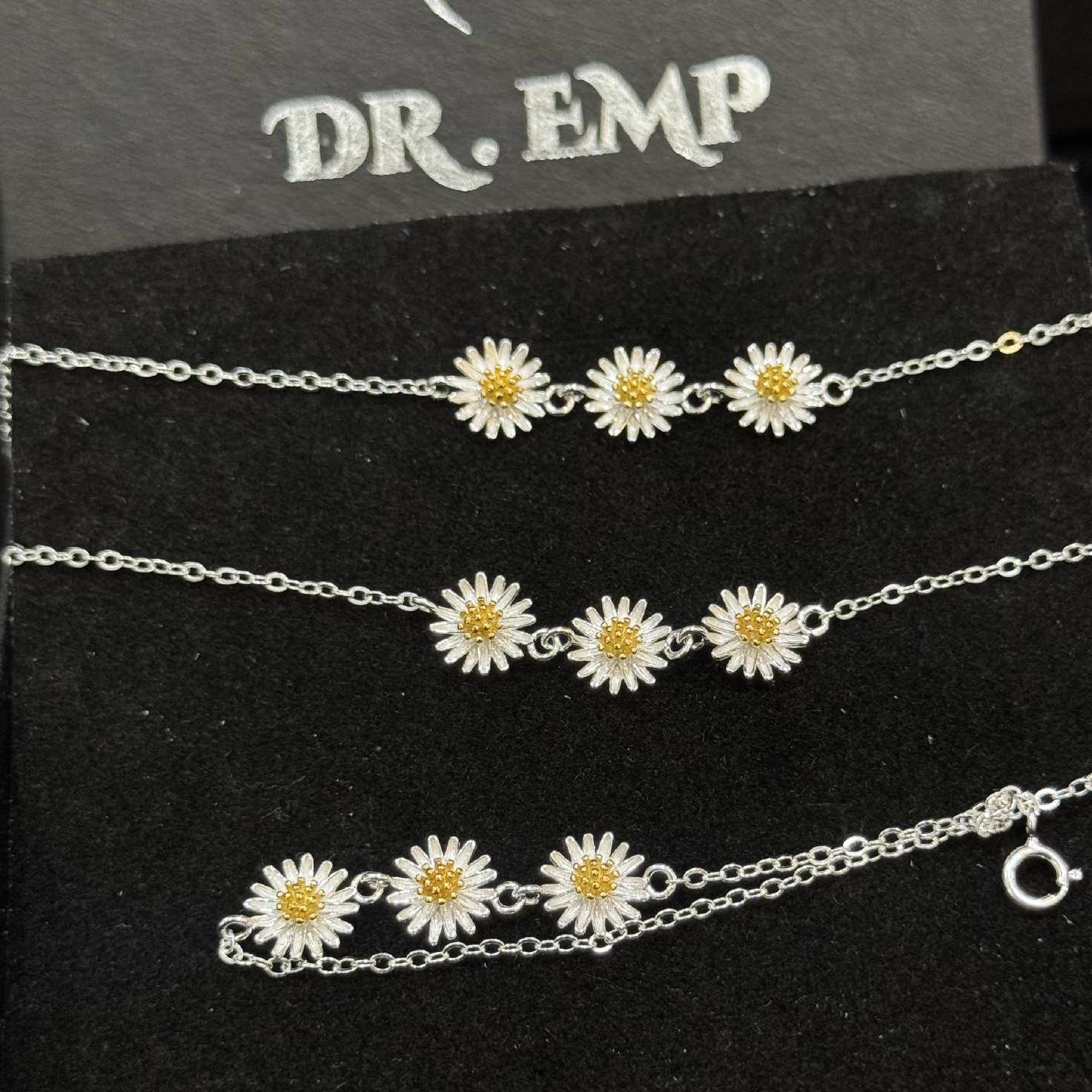 vòng tay bạc xi kim ba bông cúc trắng nhuỵ vàng_thumbnail_3