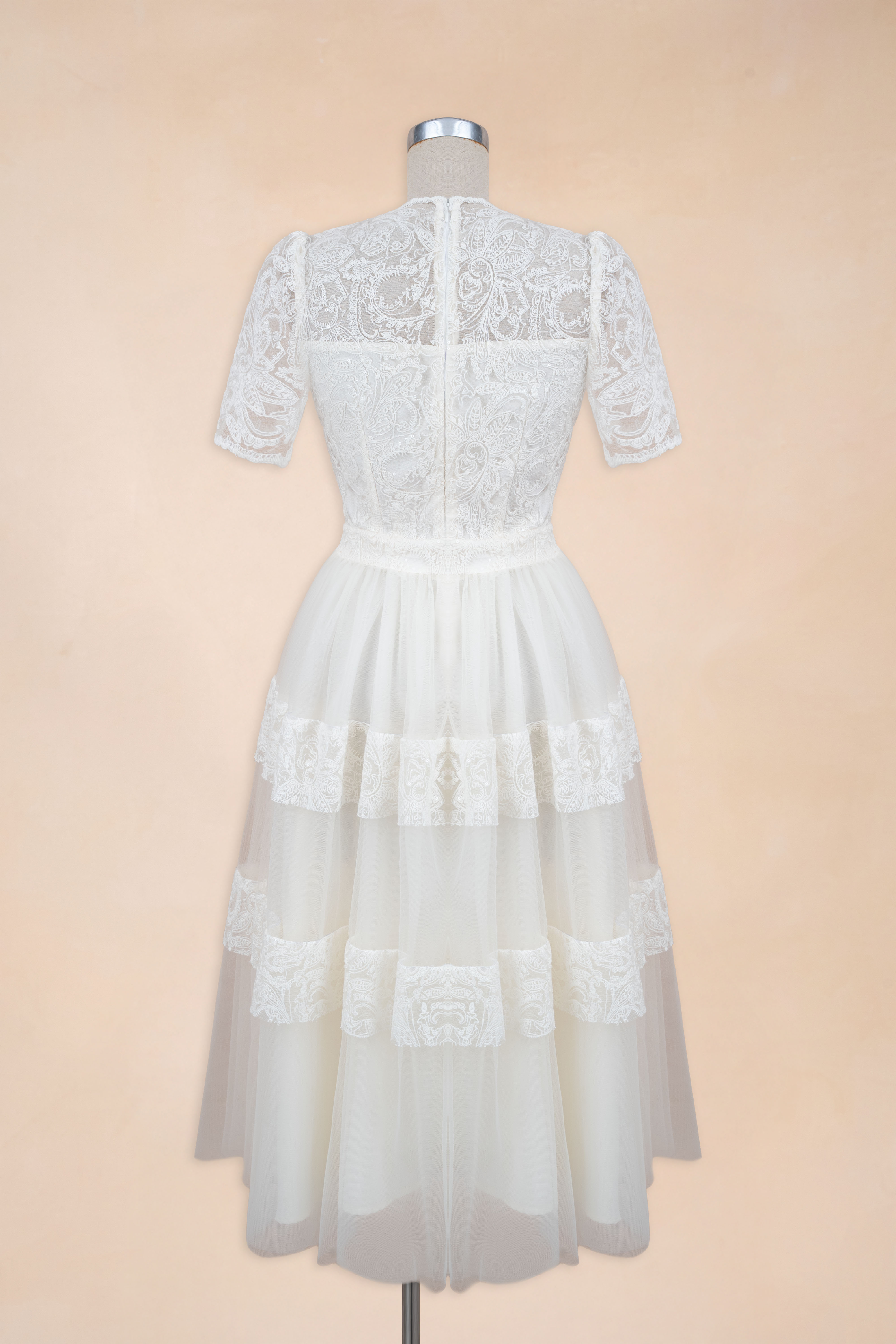 Đầm Xoè Ren Hoa Phối Tầng