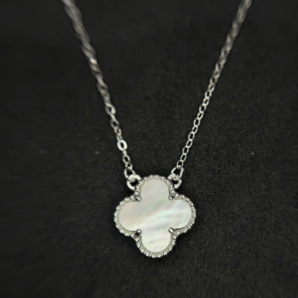 vòng cổ bạc ý xi kim charm cỏ bốn lá trắng xà cừ 12mm_thumbnail_3