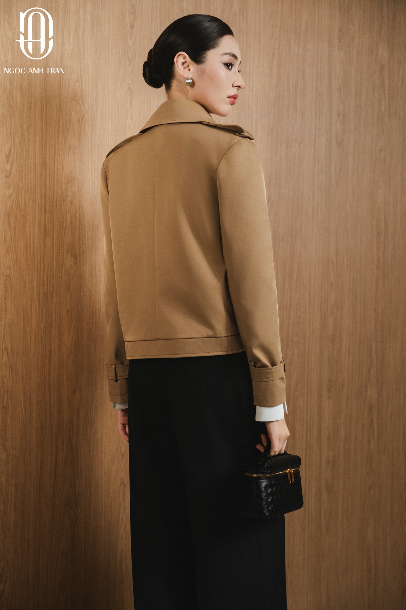 MTN26 BROWN - Măng tô dáng ngắn màu nâu_thumbnail_2