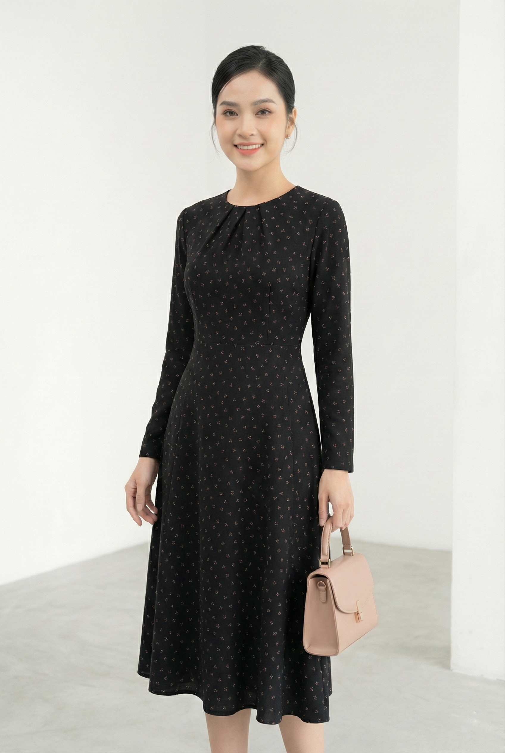 Váy Đầm Ôm Vải dạ len Họa tiết hoa nhí Cổ tròn xếp ly Tay dài Dài qua bắp chân_thumbnail_4