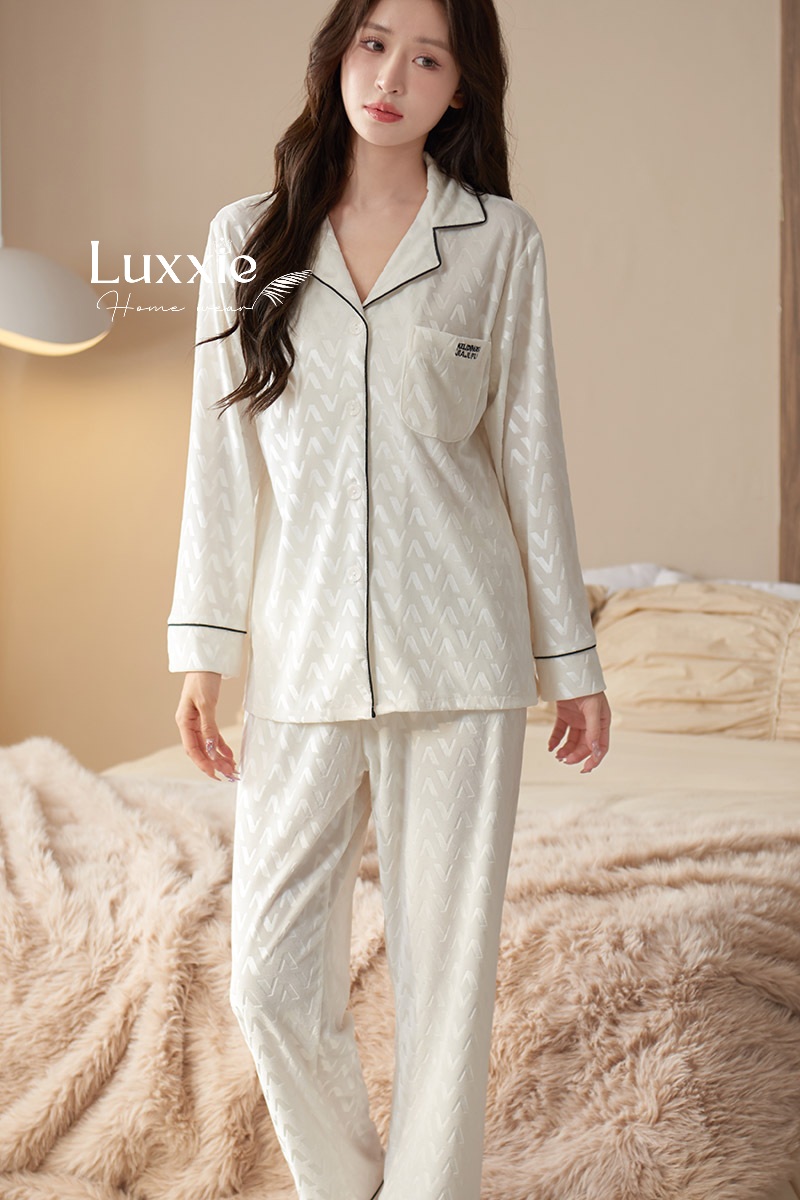 NHUNG30 Bộ ngủ nhung họa tiết chữ V_thumbnail_8