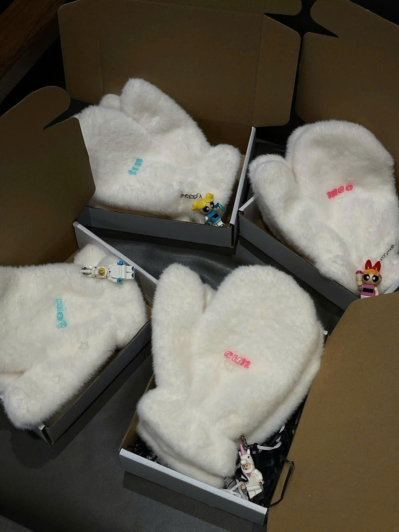 Găng tay lego_thumbnail_1