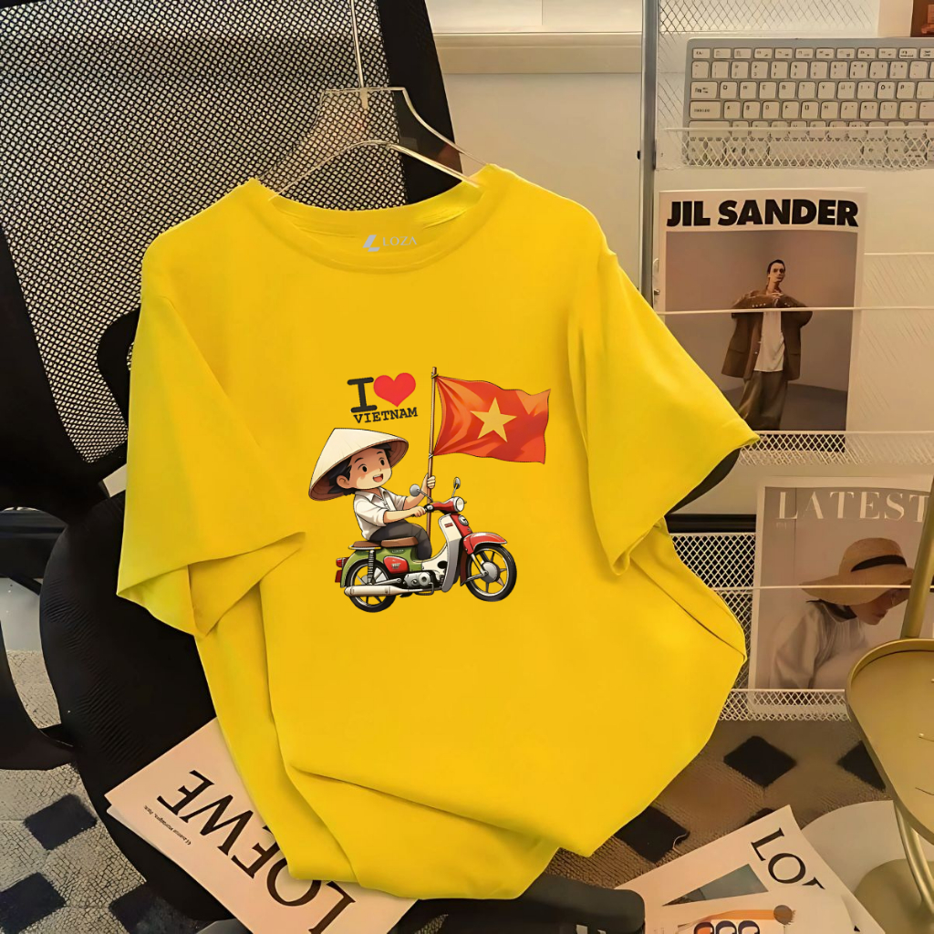 [Form rộng] Áo phông nữ 'Cờ Đỏ Sao Vàng Việt Nam- Độc lập tự do' - LOZA G0293_thumbnail_5