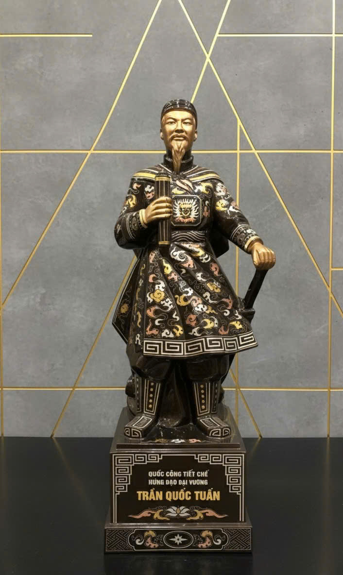 Tượng trần hưng đạo cao 70cm khảm ngũ sắc kỹ 