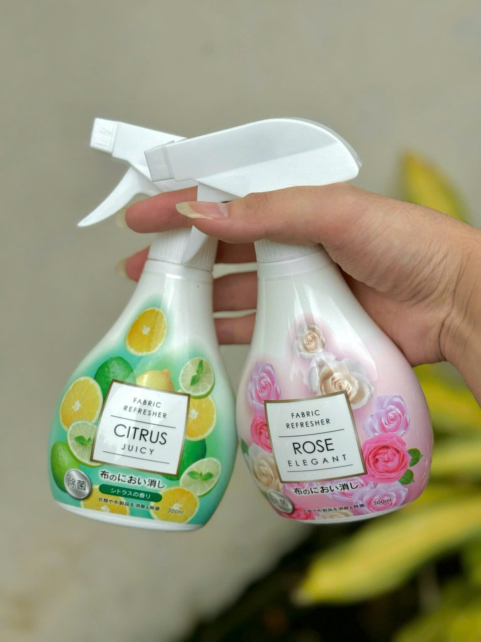 CHAI XỊT THƠM VÀ KHỬ MÙI QUẦN ÁO KYOWA 300ML