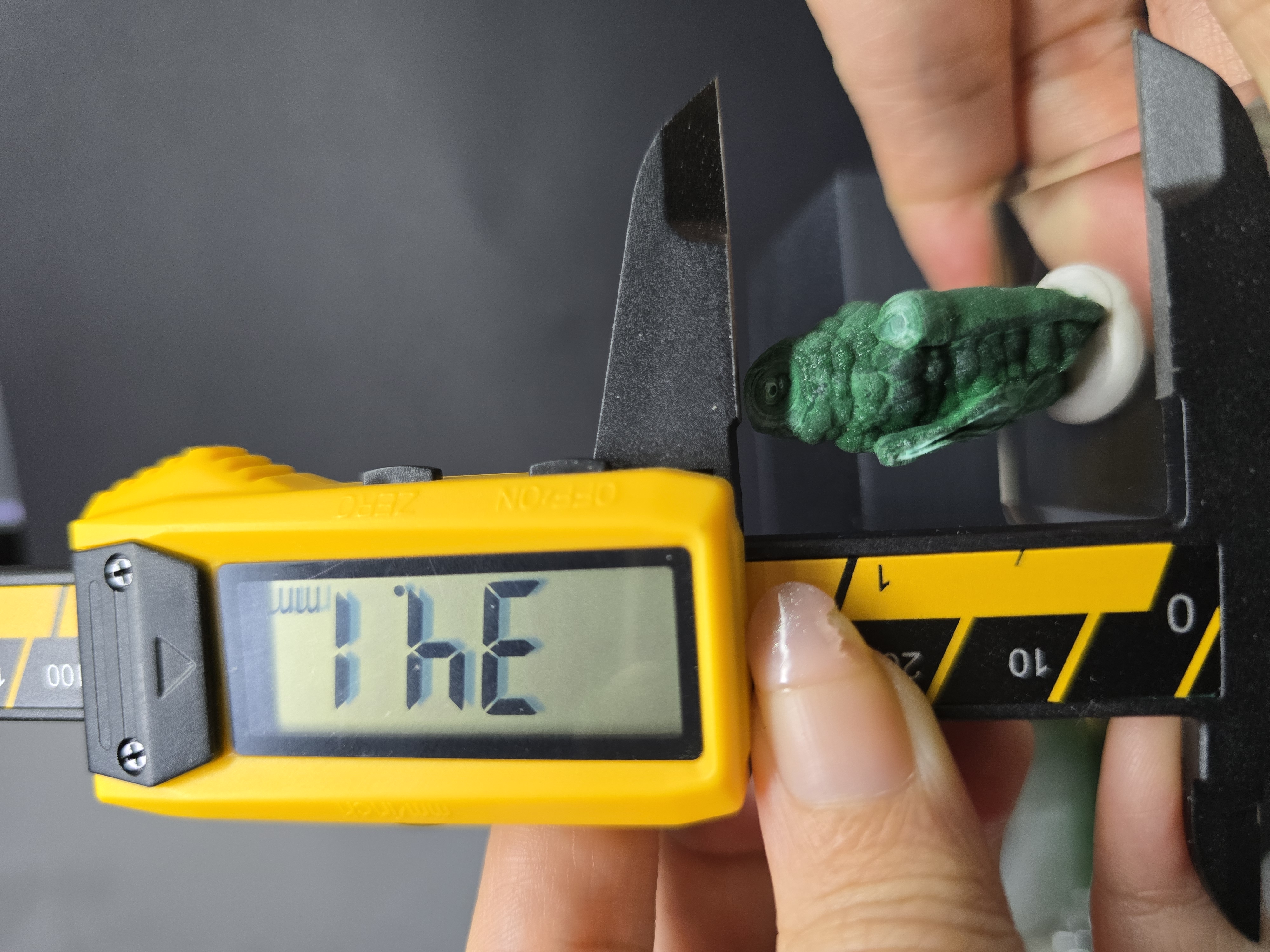 Thạch Nhũ Tinh Thể Malachite - CHDC Congo (Kèm Hộp Hoặc Đế Trưng Bày Như Hình)_thumbnail_10