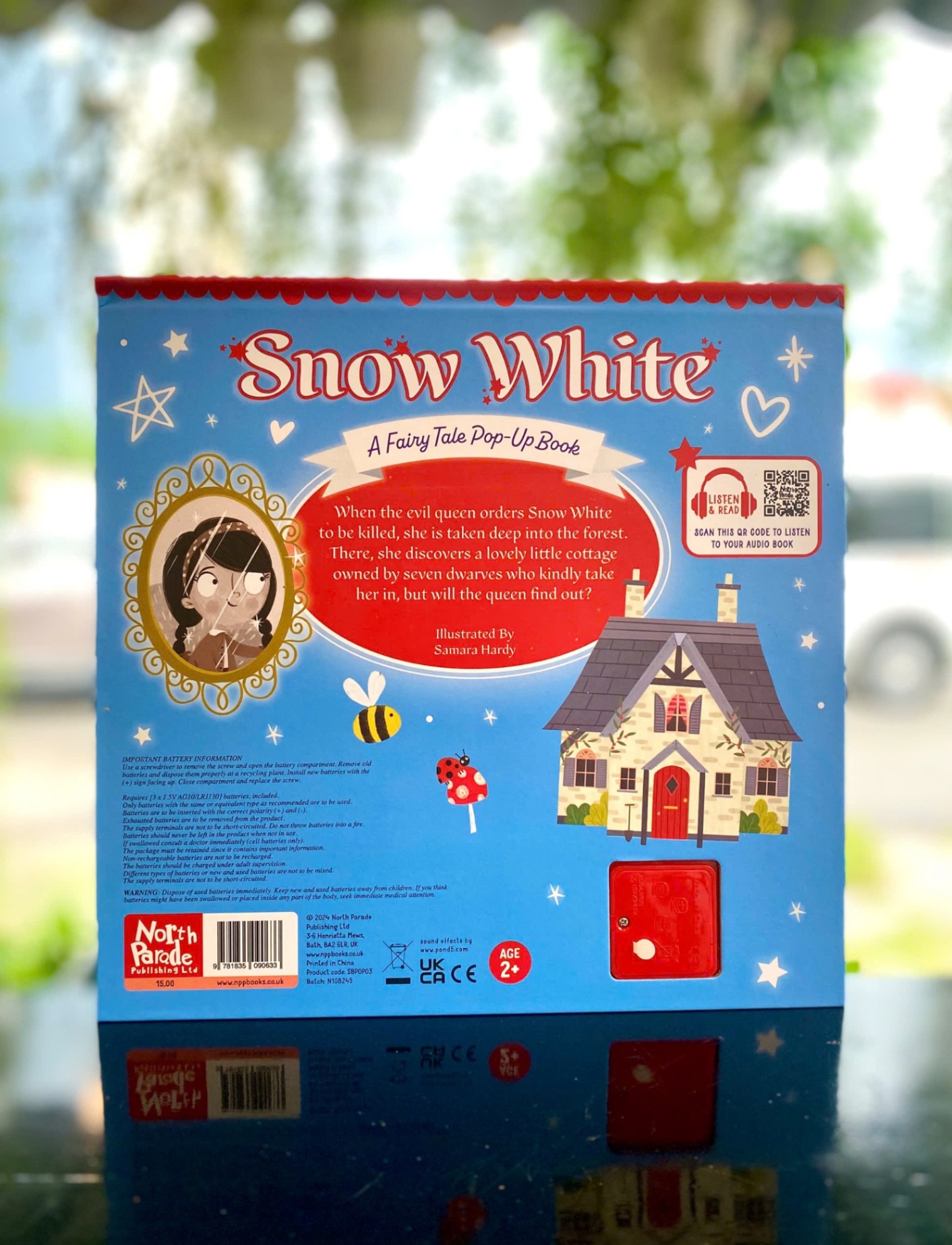 FAIRYTALES POP-UP SOUND BOOK: SNOW WHITE (North Parade)_thumbnail_6