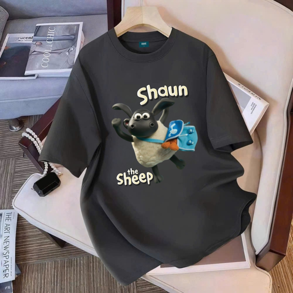 Áo thun unisex UX30-1187 SHAUN THE SHEEP hình cừu đen đeo cặp dáng oversized local brand WETEE_thumbnail_4