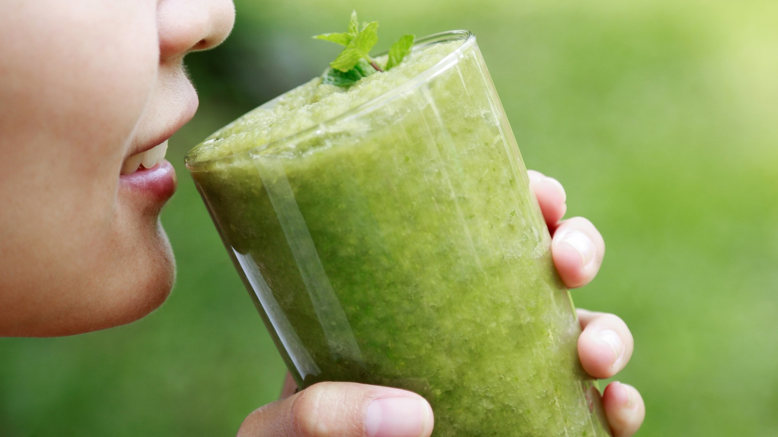 NƯỚC ÉP NỤ TRINH NỮ, MẬT ONG