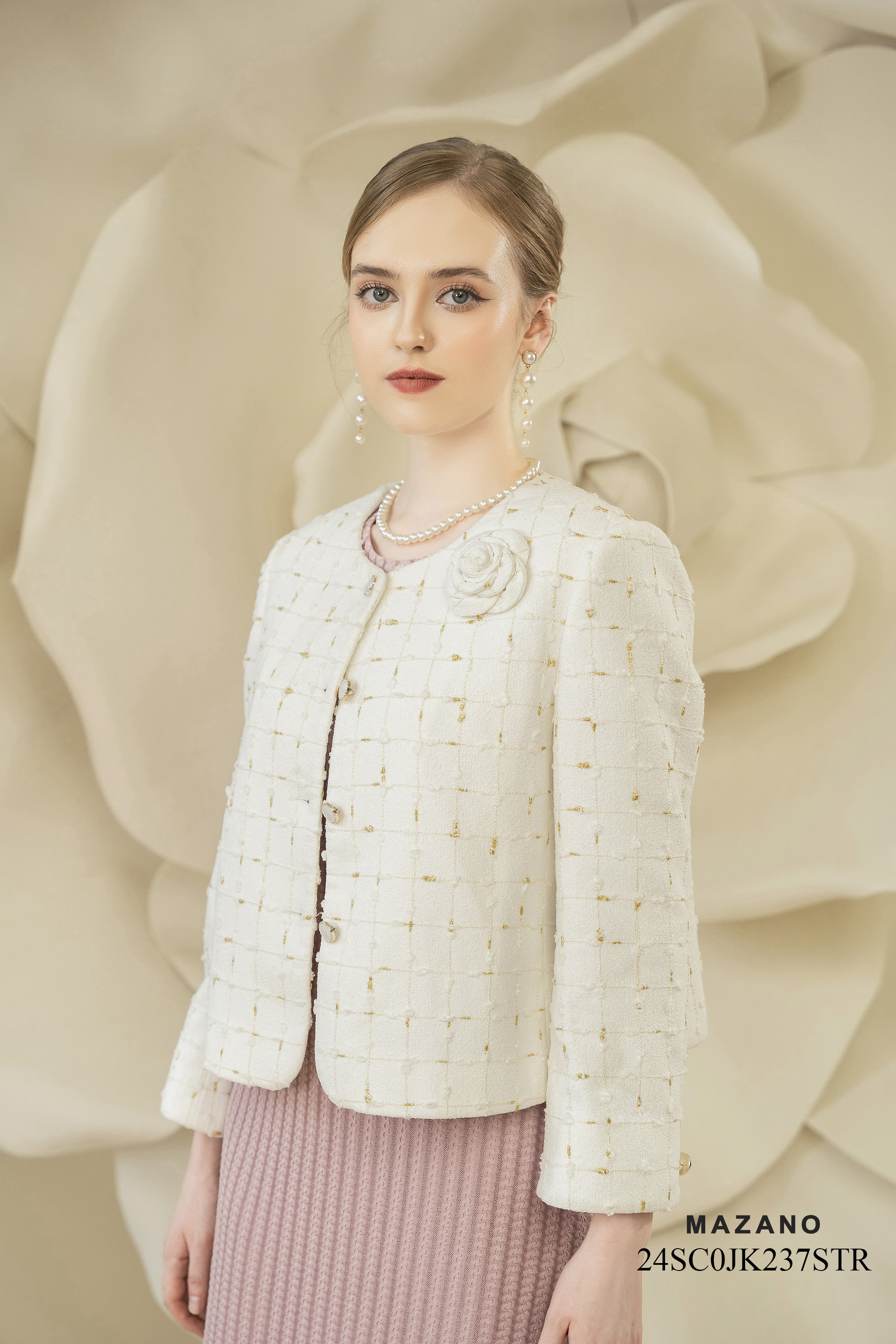 Áo khoác ngắn Suông Vải dạ tweed Họa tiết kẻ Đính hoa thủ công Dài dưới eo