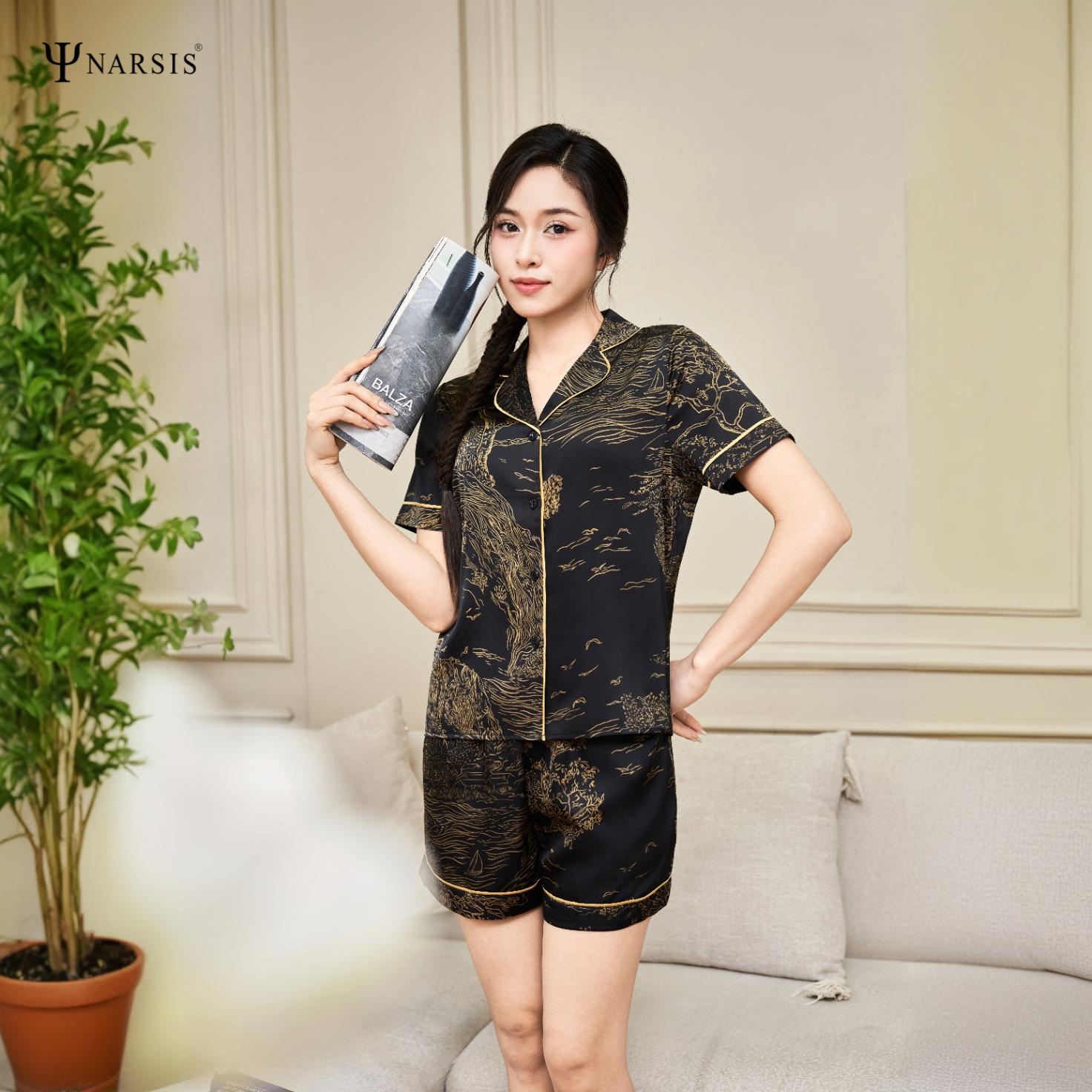 Đồ Bộ Mặc Nhà Pyjama Narsis M25008, Tay Cộc, Quần Ngắn, Lụa Ngọc Trai, Mềm Mại, Đen Vân Nâu