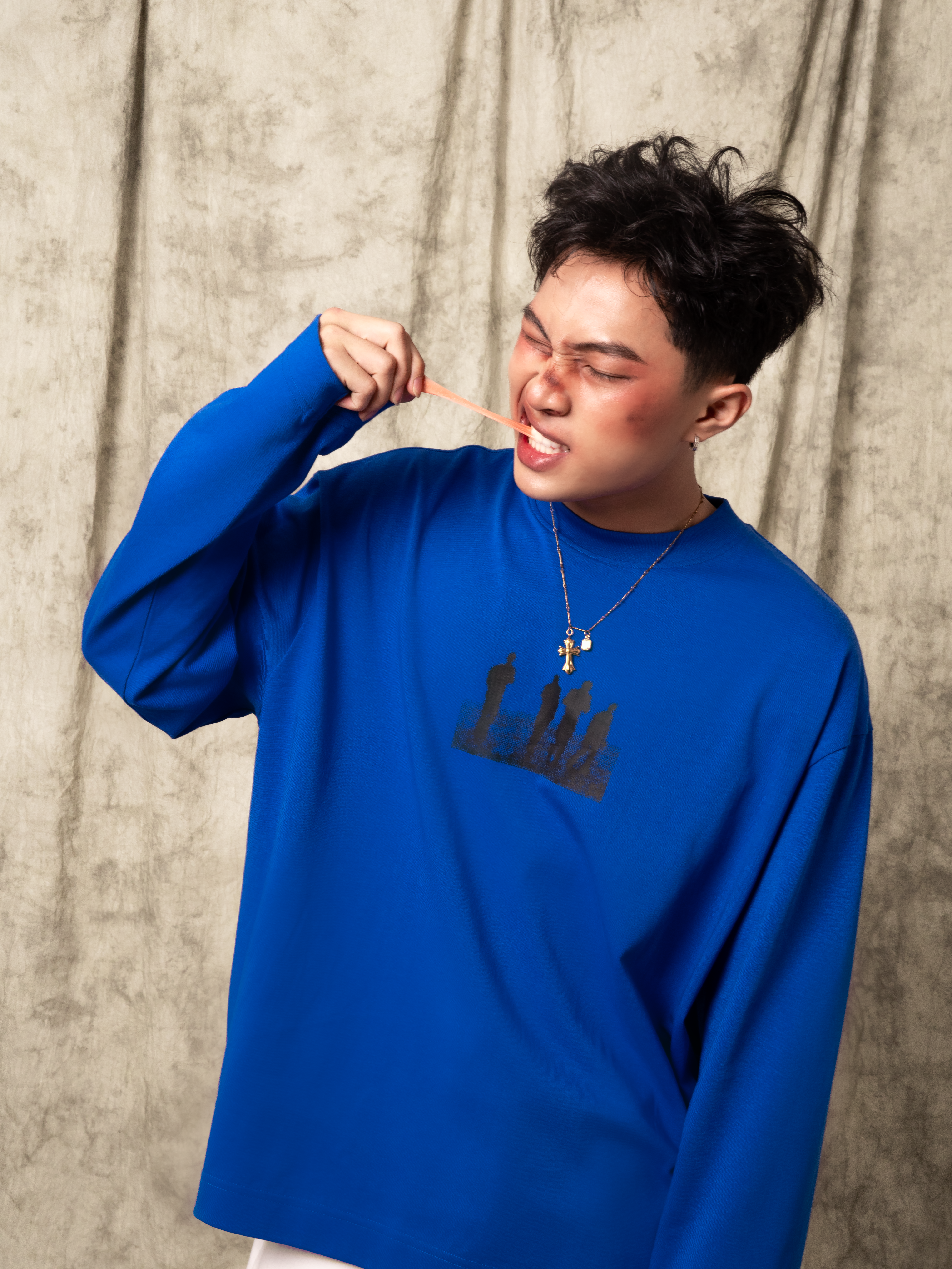 Áo thun tay dài xanh coban form boxy FIORA chất cotton interlock phù hợp cho nam và nữ_thumbnail_3