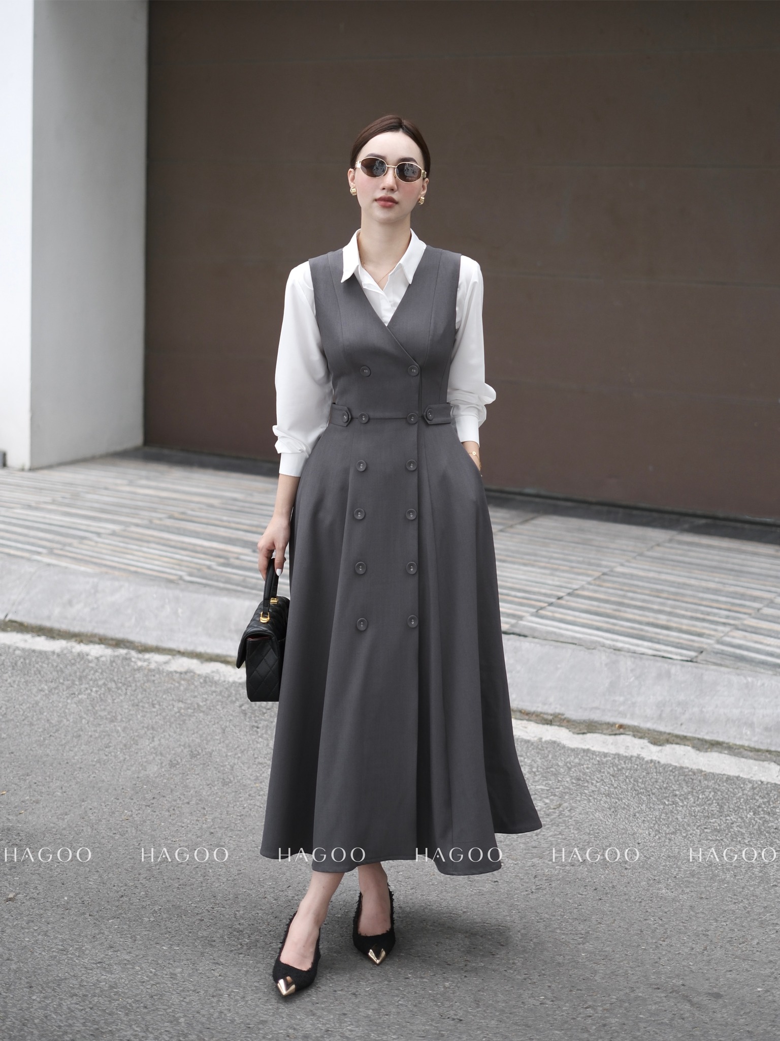 Váy xám nhiều cúc HAGOO_thumbnail_2