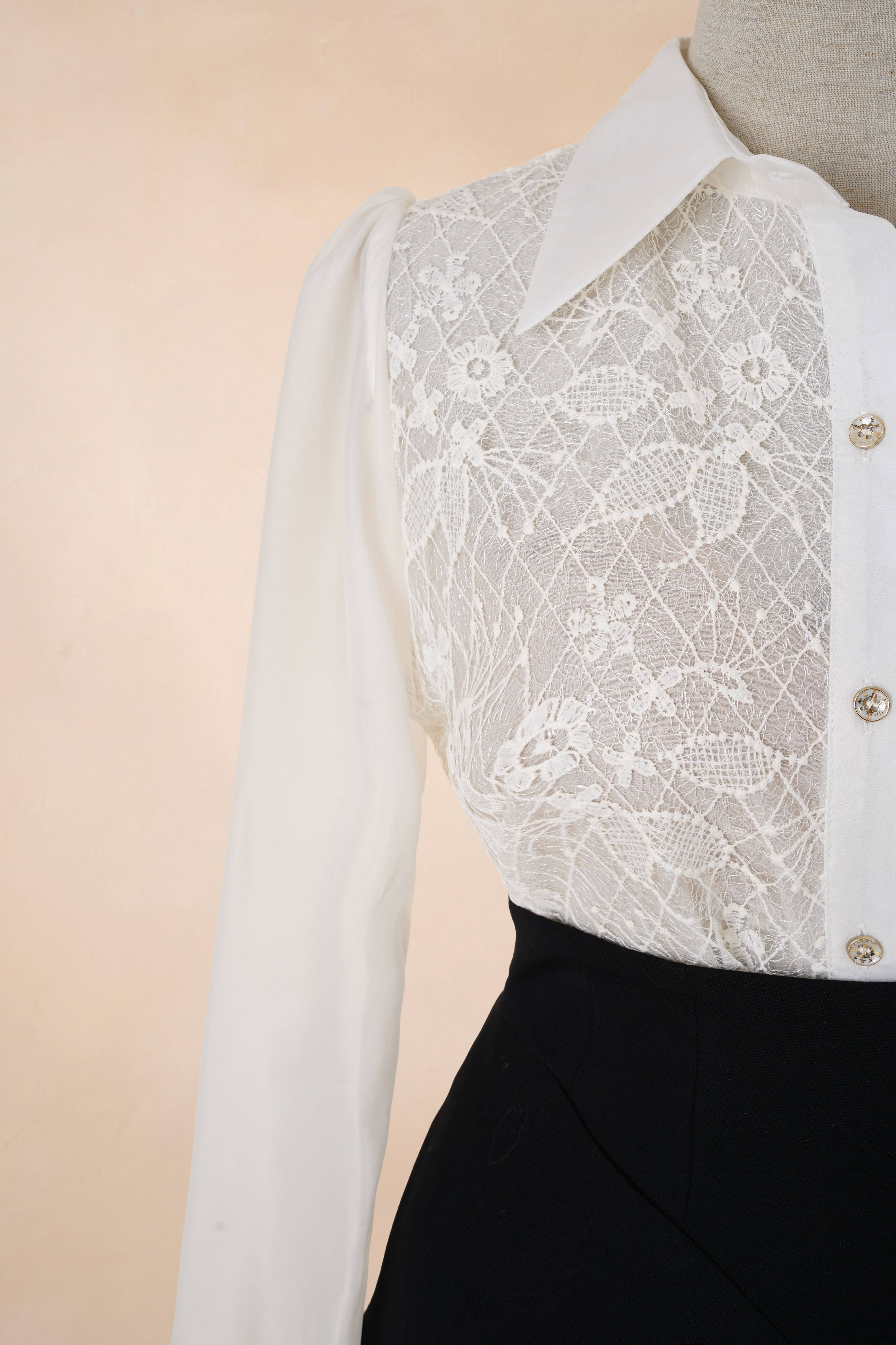 Sơ Mi Ren Kim Sa Phối Tơ_thumbnail_3