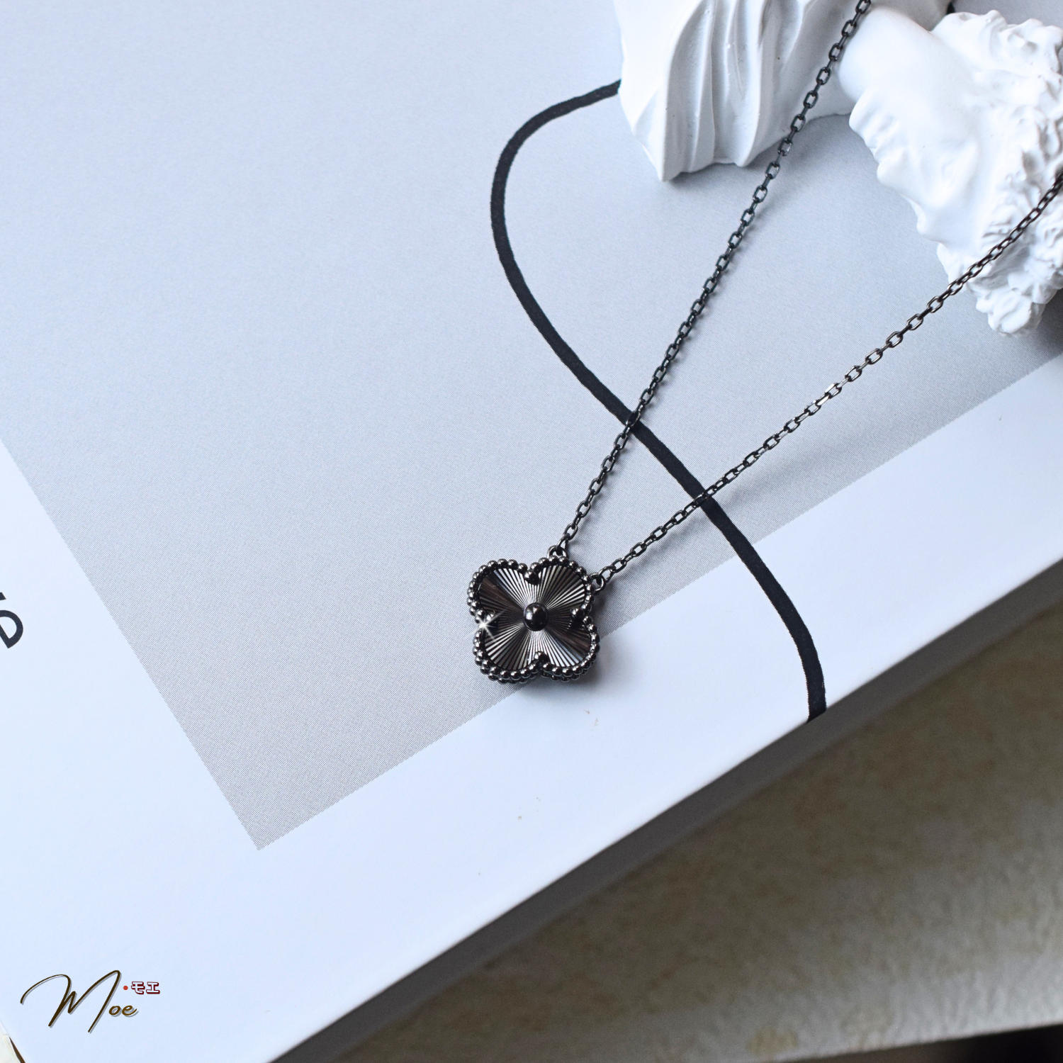 VD19-  VCA Dây chuyền đen phay 13mm_thumbnail_1