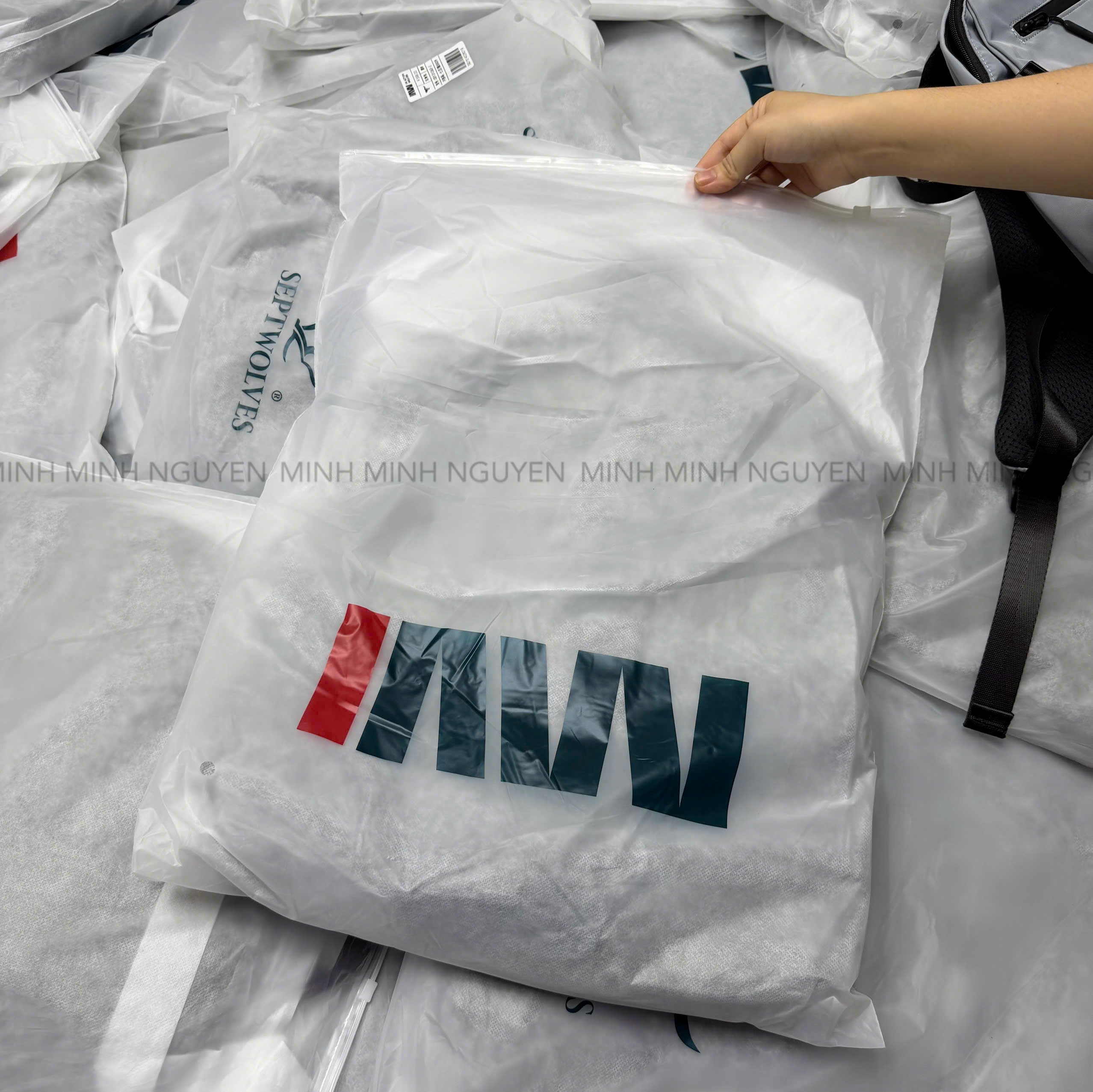 BALO SEPTWOLVES_thumbnail_9