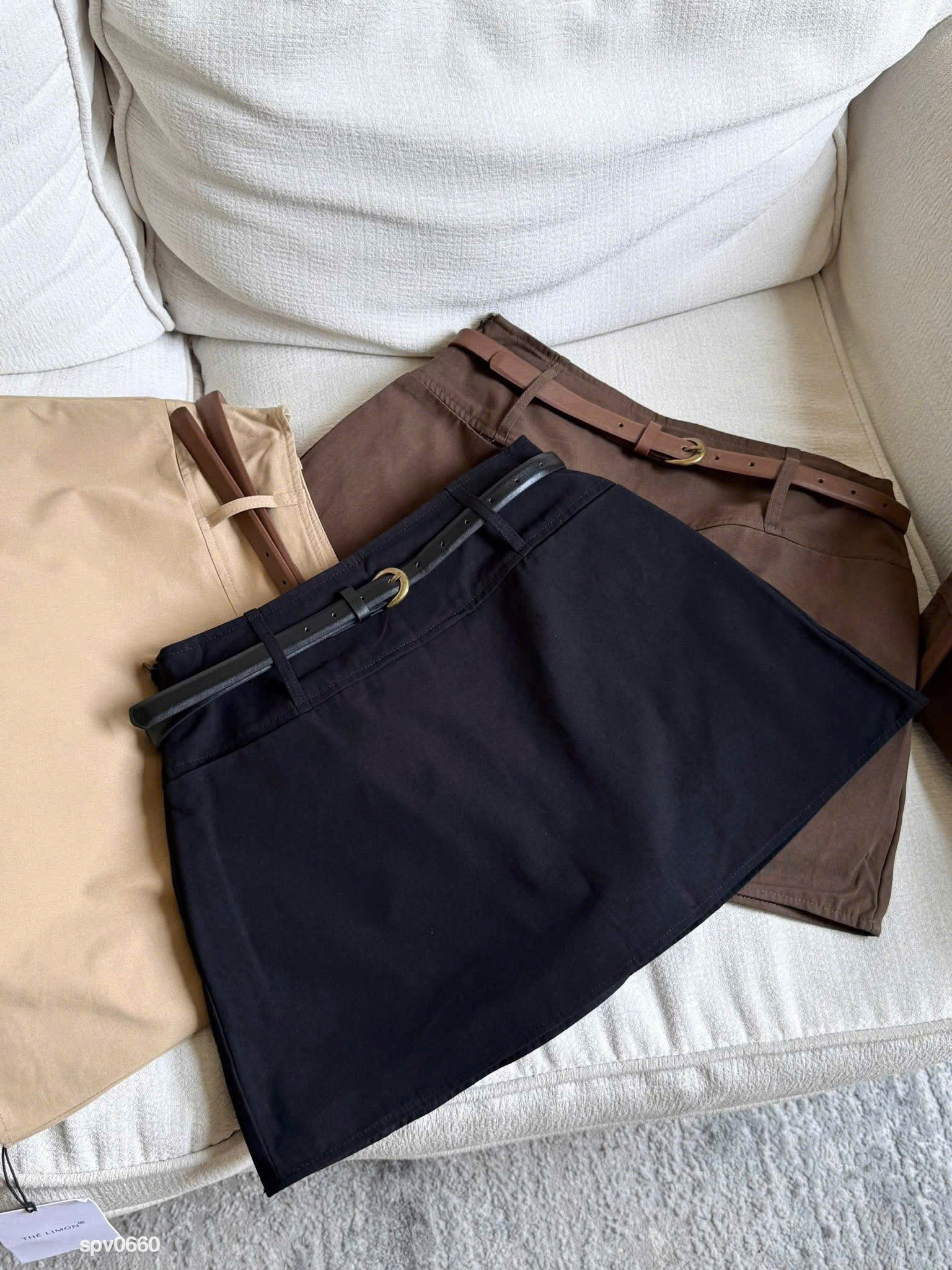 Chân váy ngắn Coton Q có quần trong ( ĐEN )_thumbnail_3