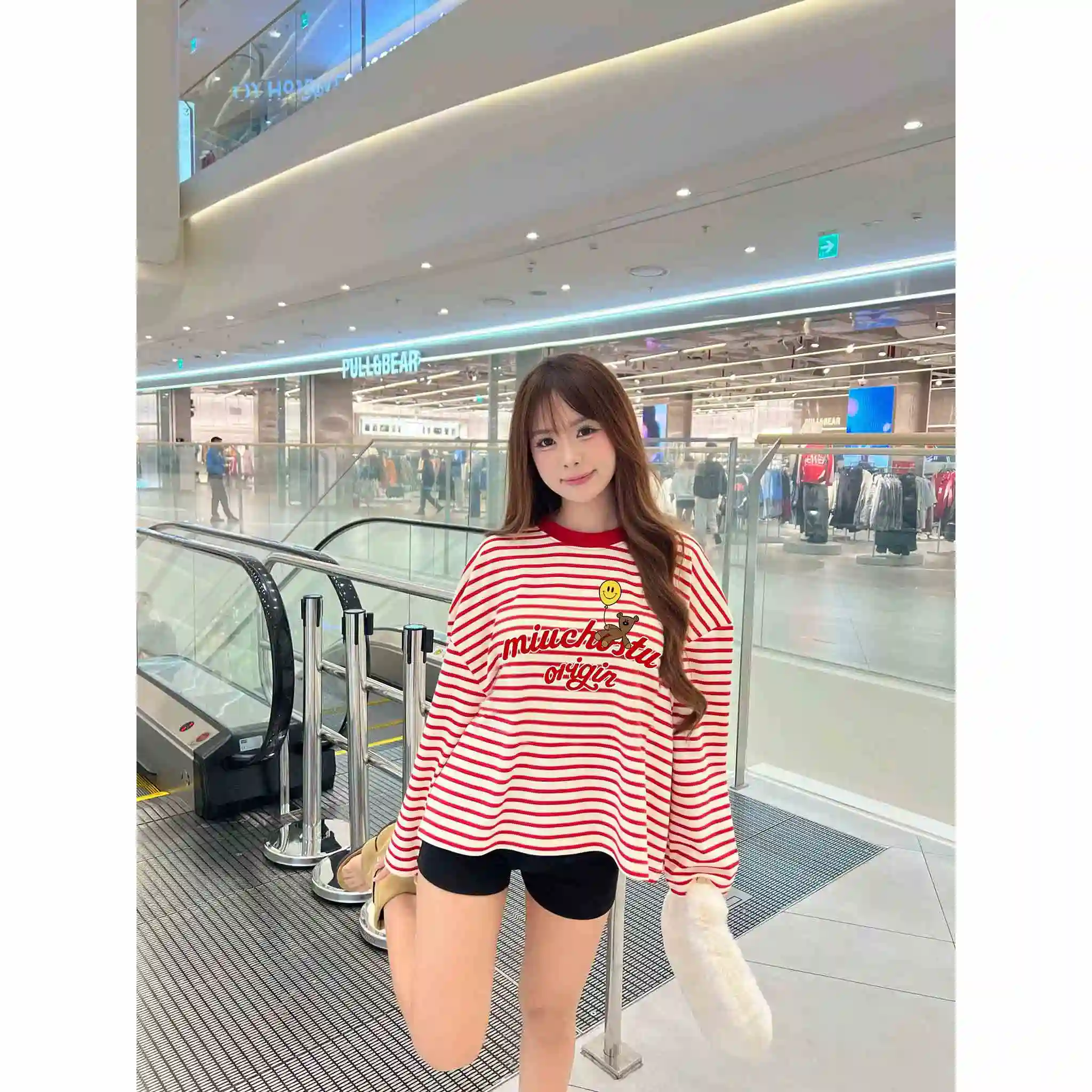 Áo thun boxy Miucho vải borip thoáng mát chuẩn form tay dài cổ tròn in chữ basic 2847_thumbnail_8