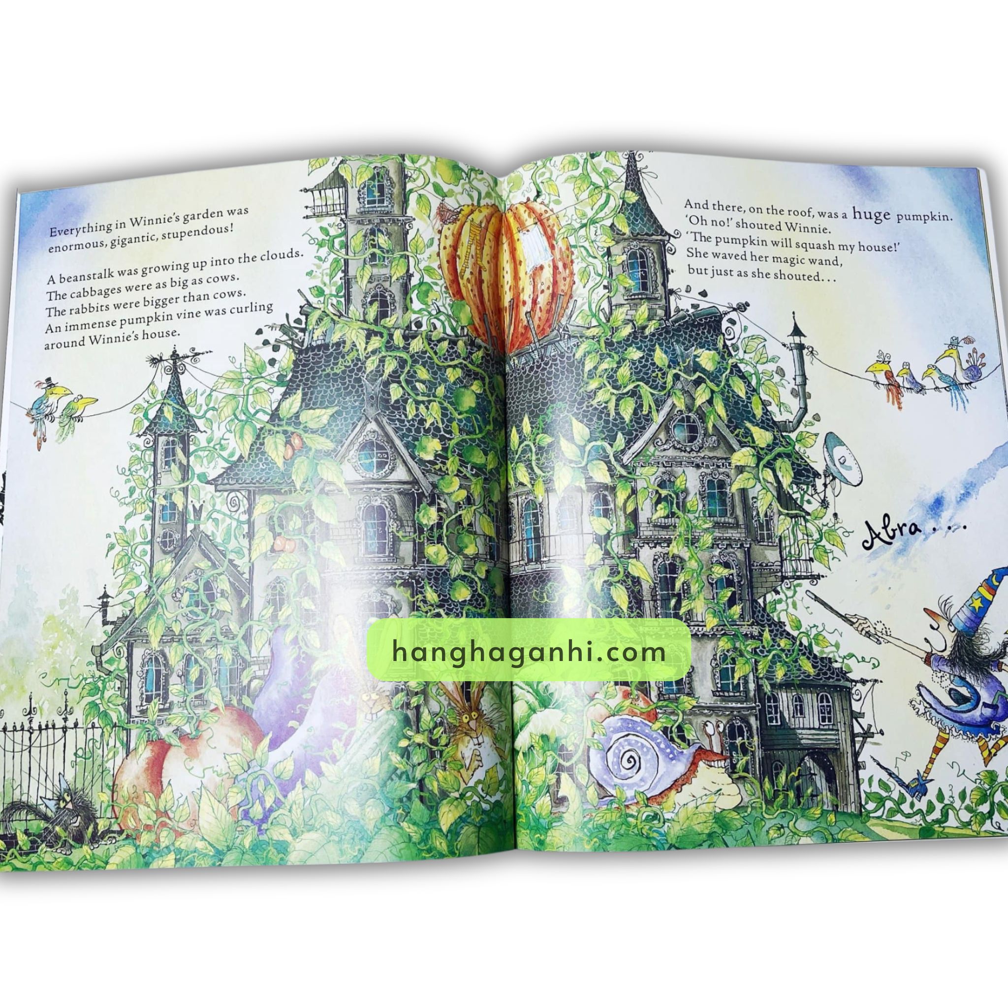 Winnie The Witch Collection – 18 cuốn Kèm Audio [ Sách Nhập Khẩu]_thumbnail_6