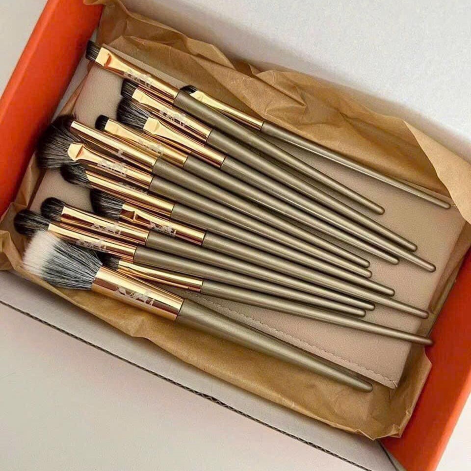 Bộ Cọ  trang điểm HM_thumbnail_1