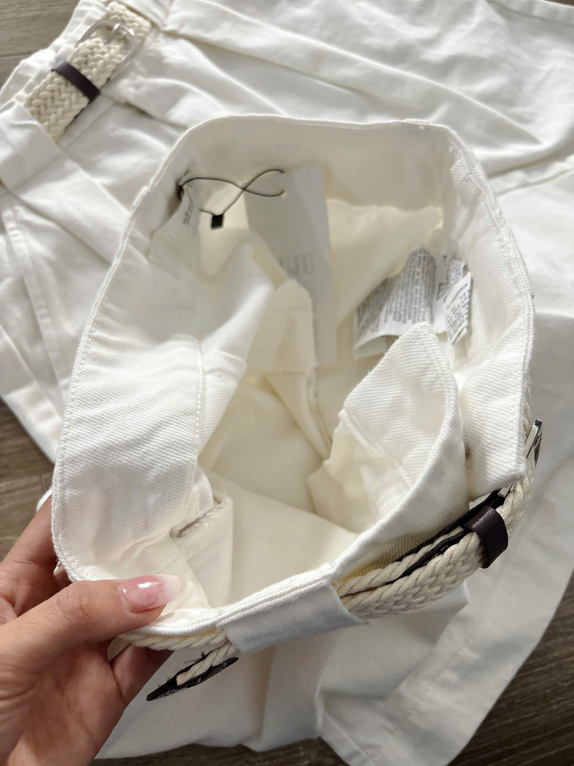 H112 QUẦN NGỐ TRẮNG ( KÈM BELT )_thumbnail_15