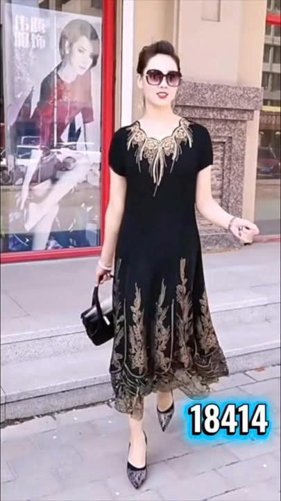18414-Đầm suông voan đen viền họa tiết chân ( voan,lót)