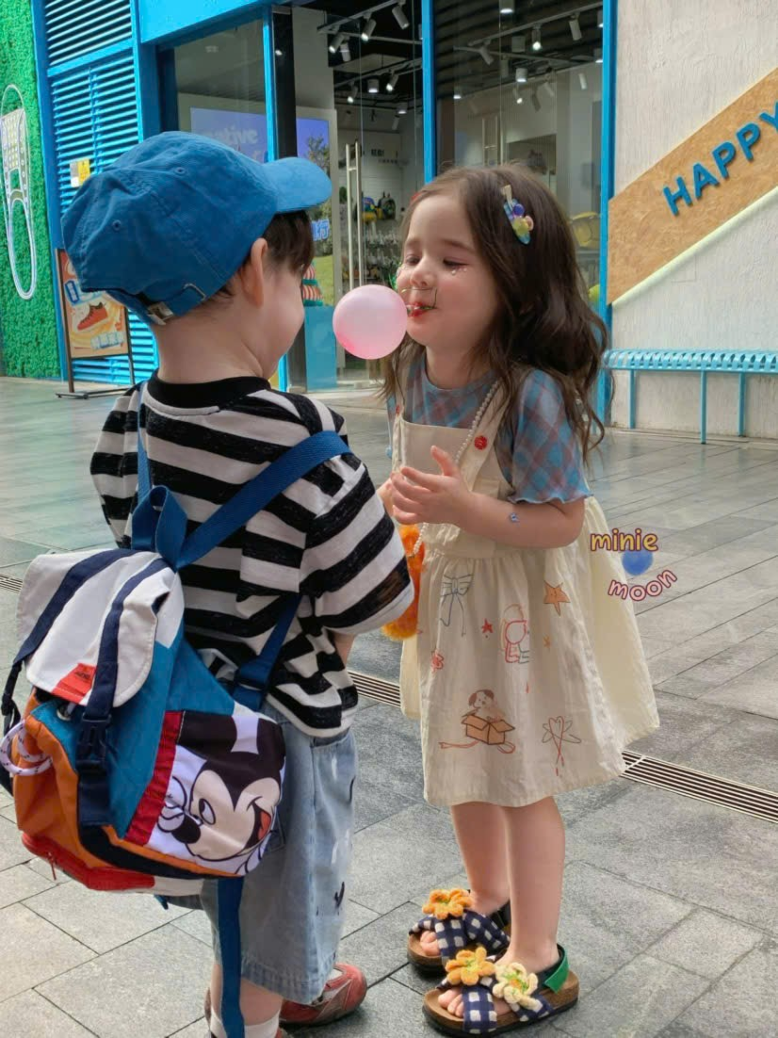 C177 - Váy yếm kem in hình ngộ nghĩnh hãng Minie Moon (Sz90-130)