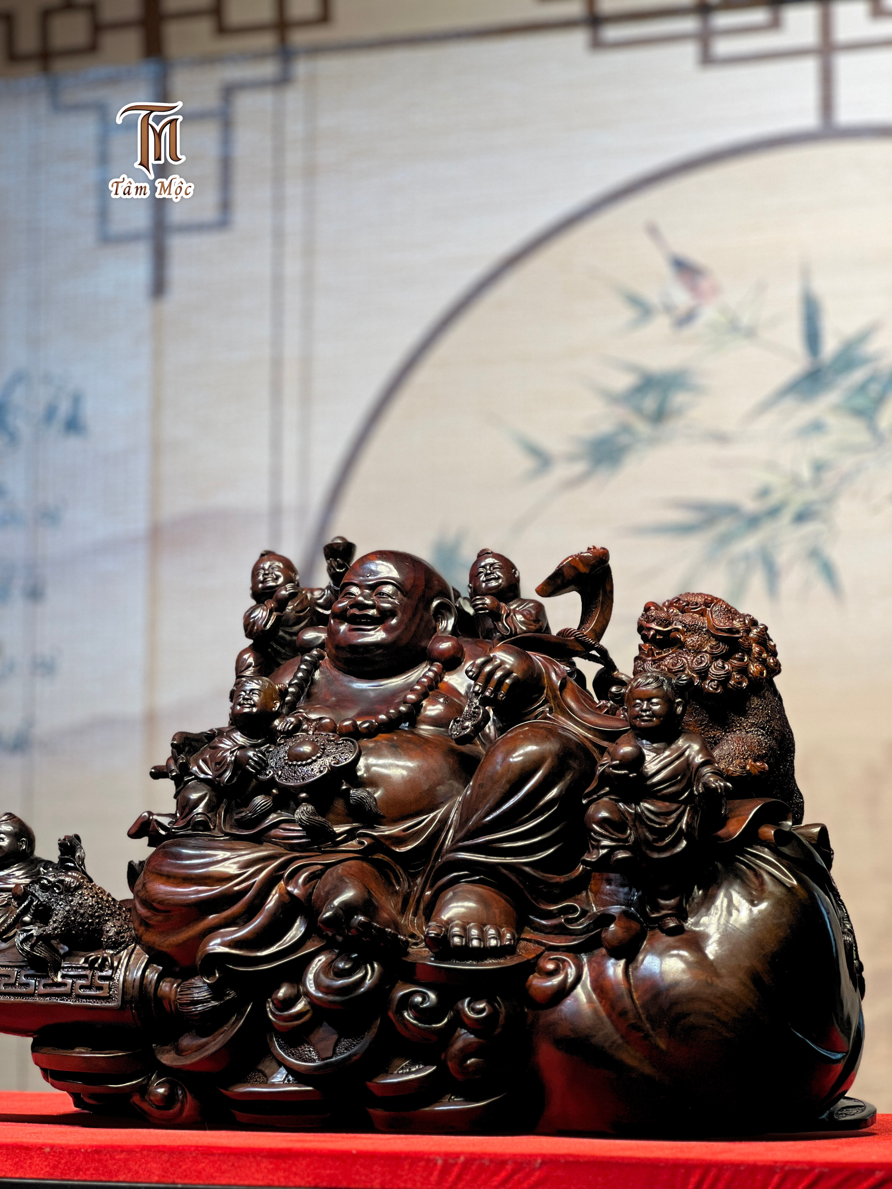 Di Lặc Ngũ Phúc – Gỗ Trắc Đen Tuyệt Phẩm Mang Phúc Lành Đủ Đầy