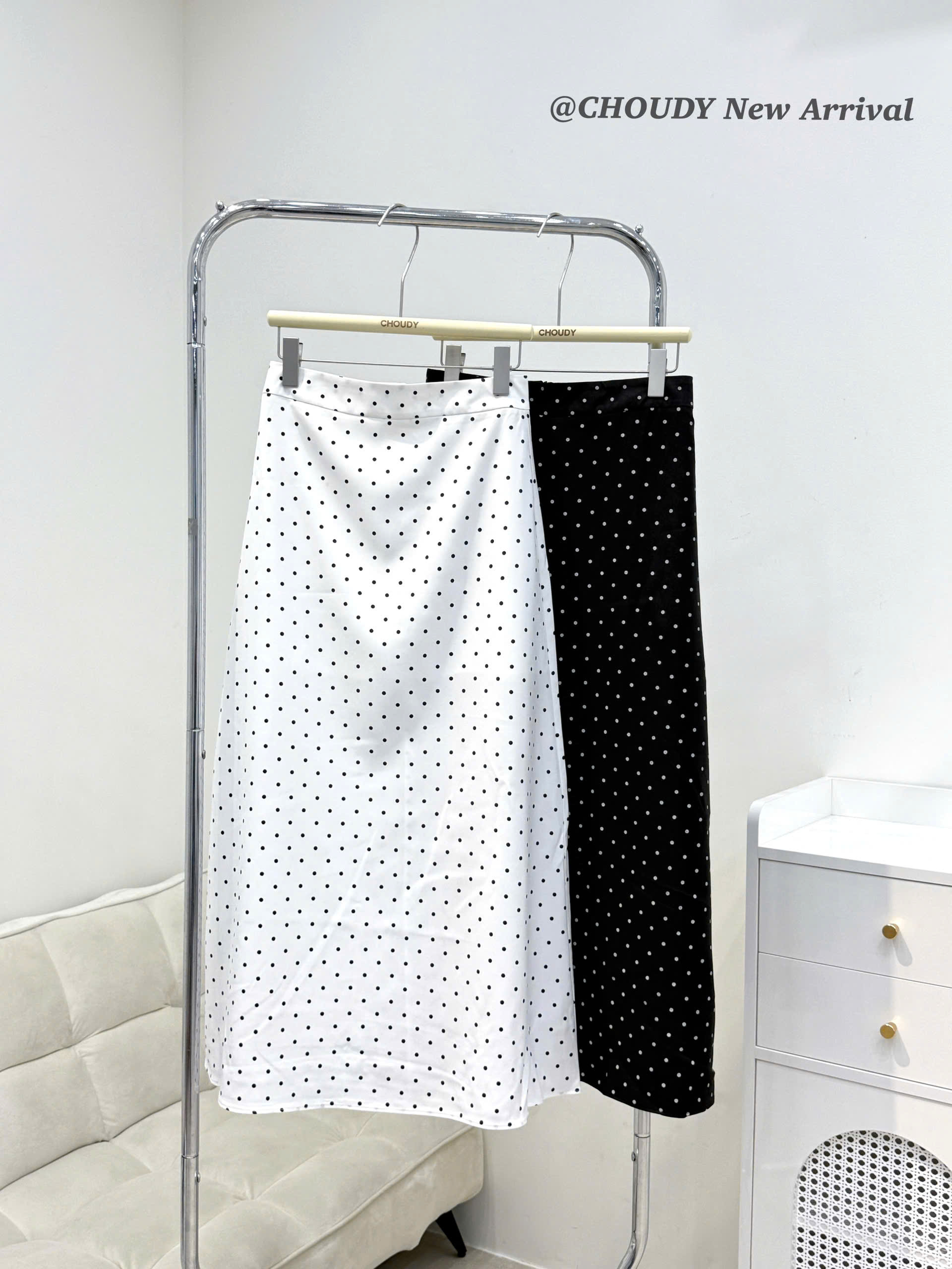 U659 CHÂN VÁY CHẤM BI 2 MÀU_thumbnail_3