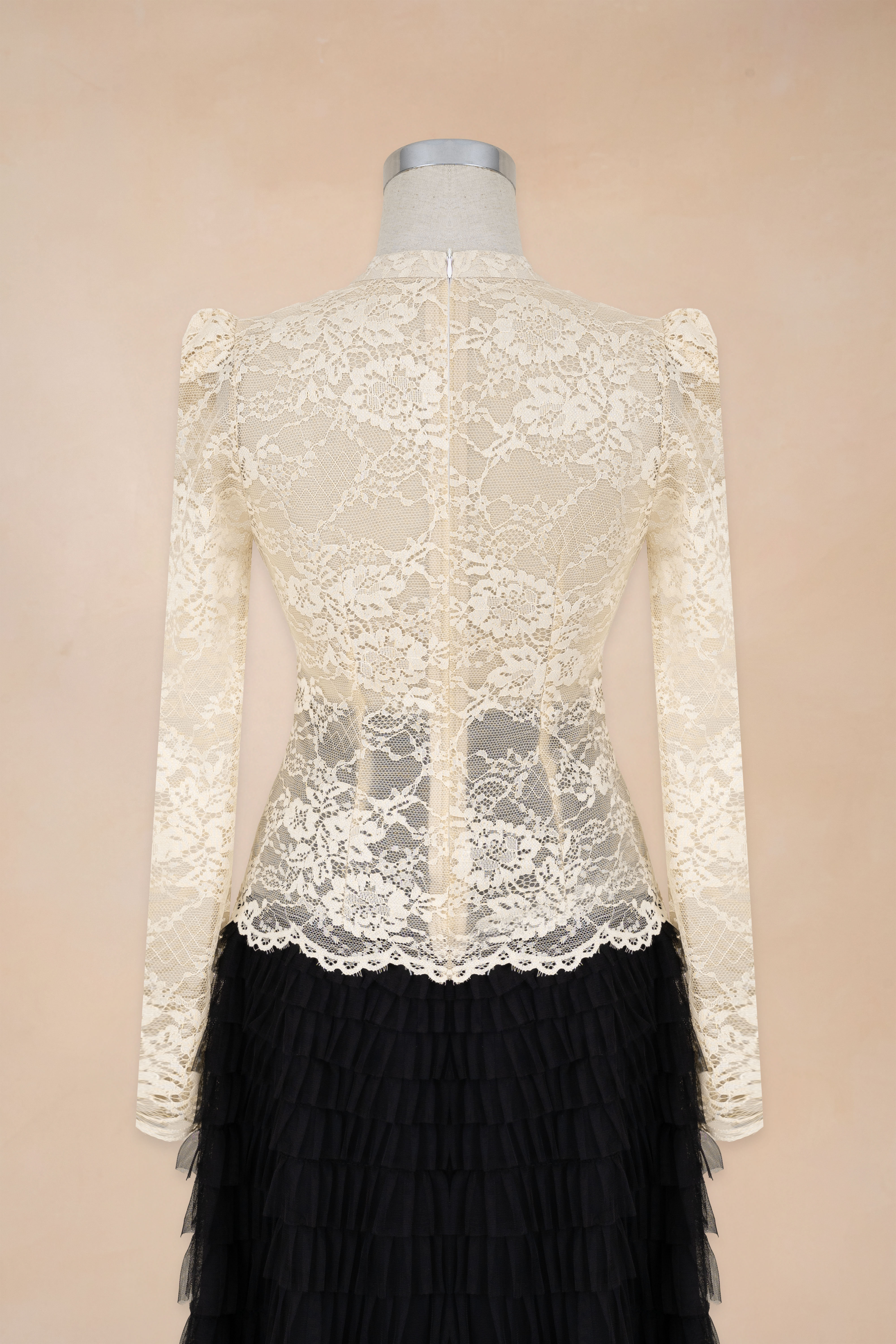 Áo Ren Hoa Cổ Cao Tay Dài_thumbnail_2